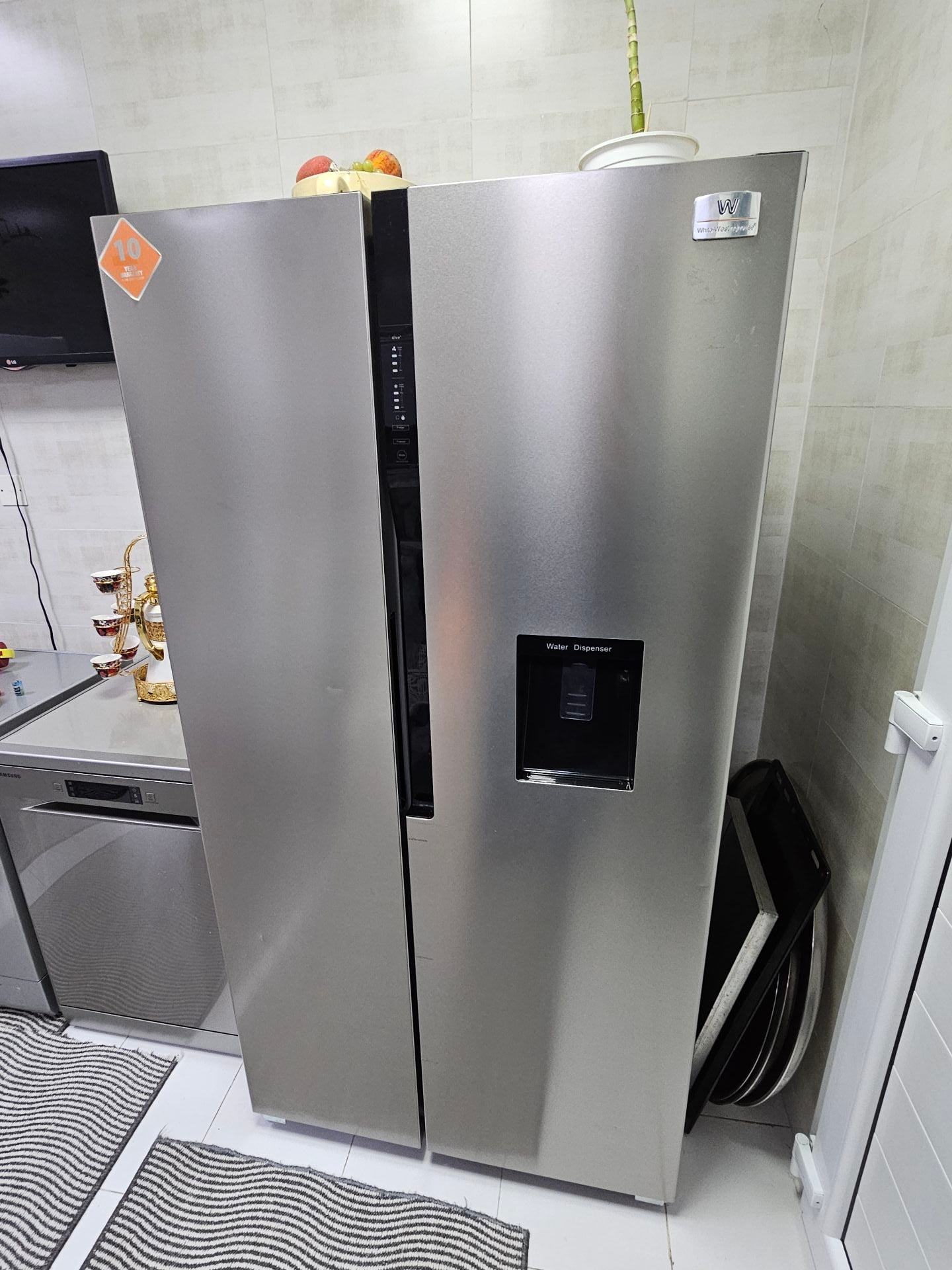 Excellent White-Westinghouse Fridge- American Brand - Image 1