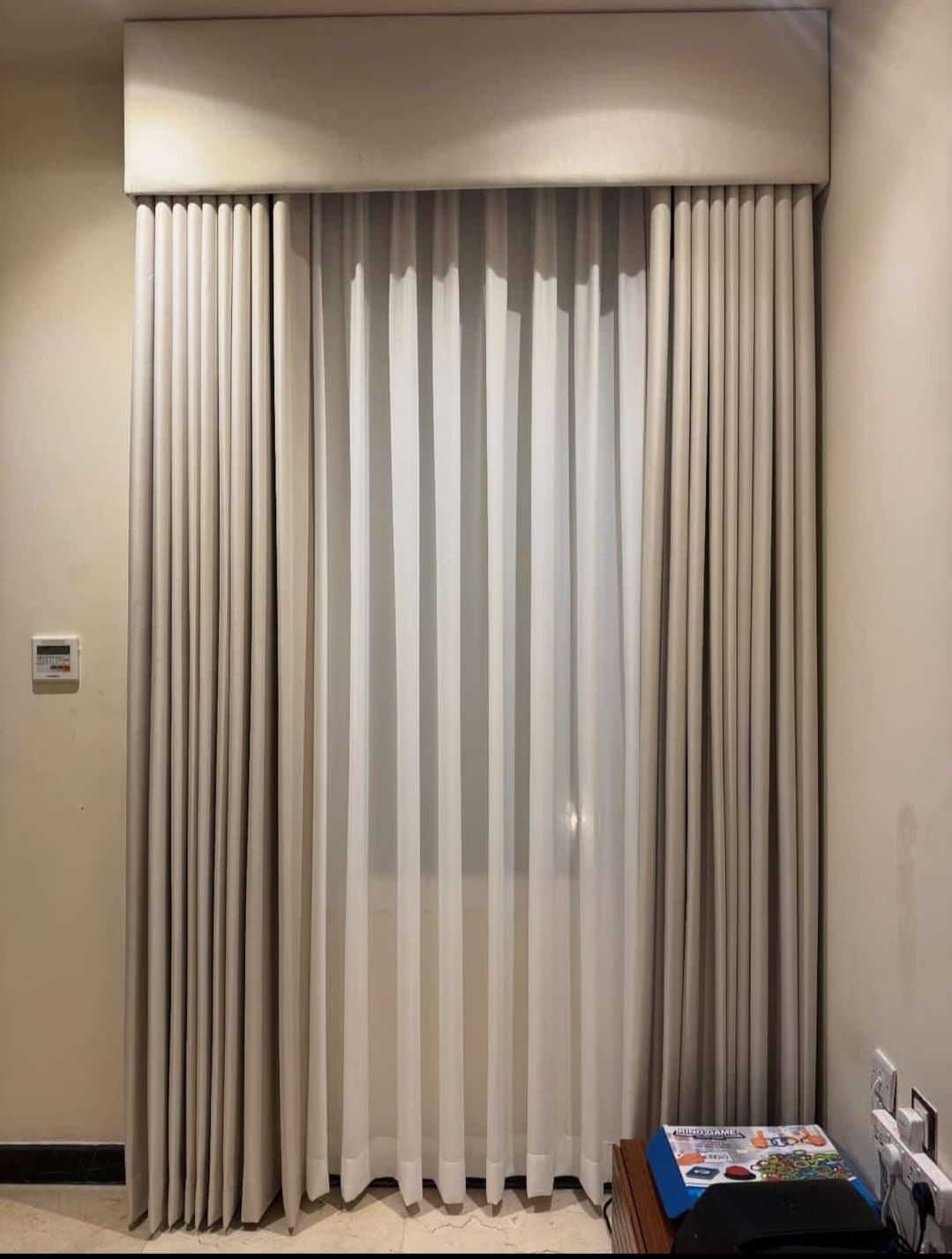 Curtain  - Image 4