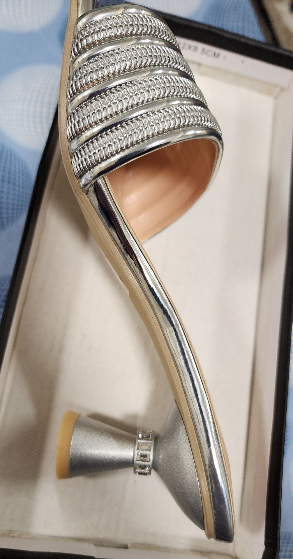 Heels - Image 9