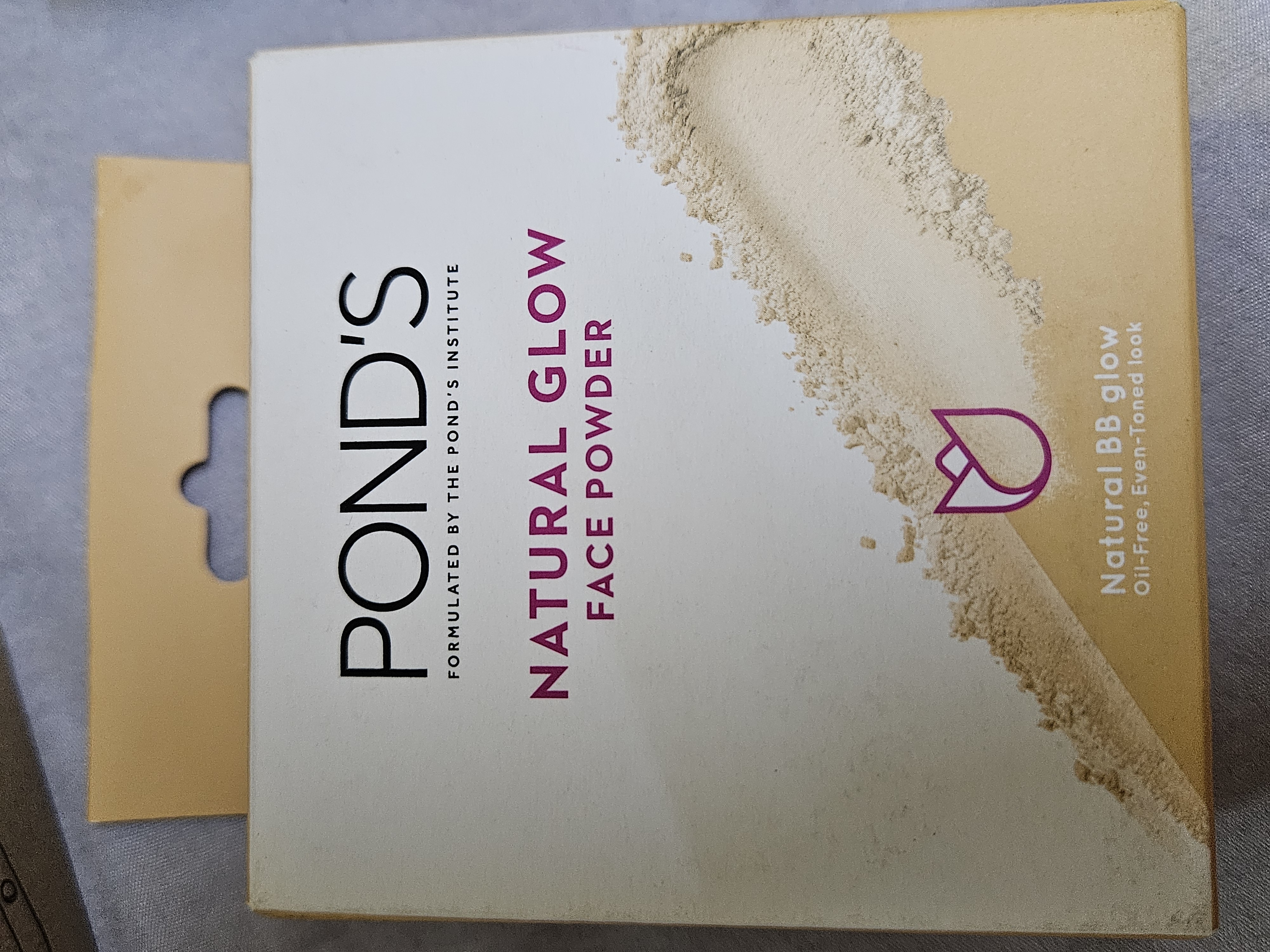 Ponds face powder - Image 1