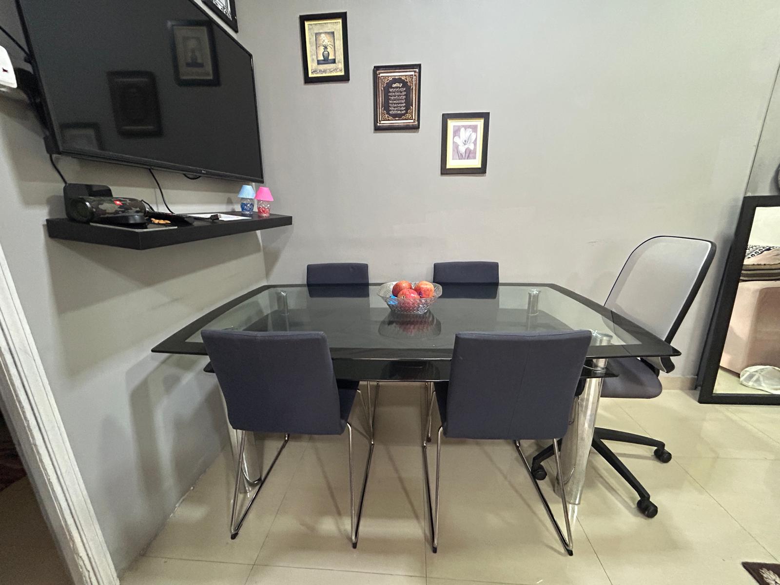 Dining Table with chair for Sale - Image 1