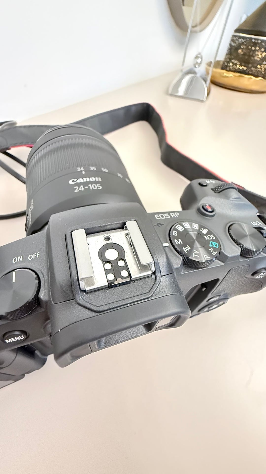 Like New Canon EOS RP (Full Frame) + RF 24-105mm Lens - Image 9