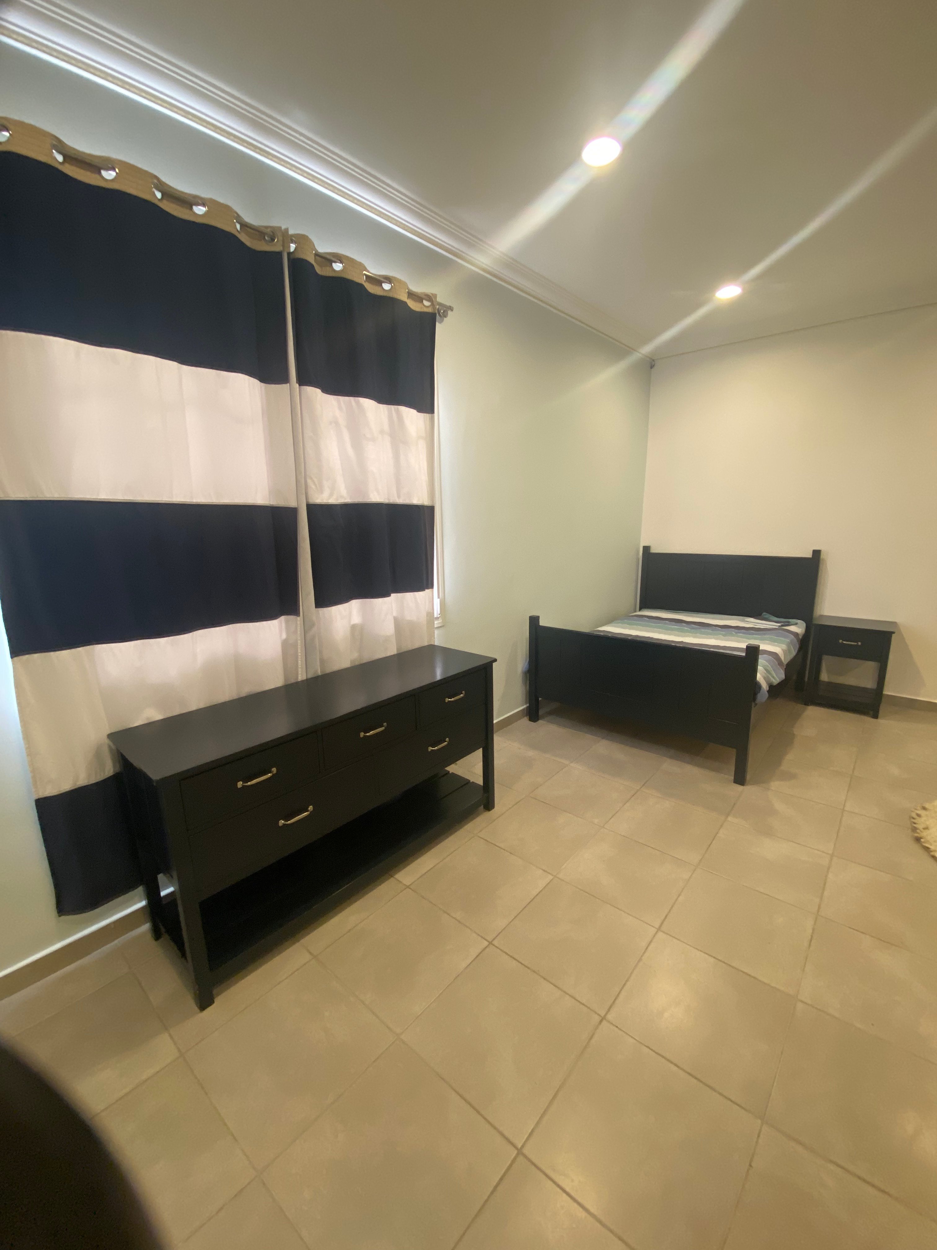COMPLETE BEDROOM SET - Image 5