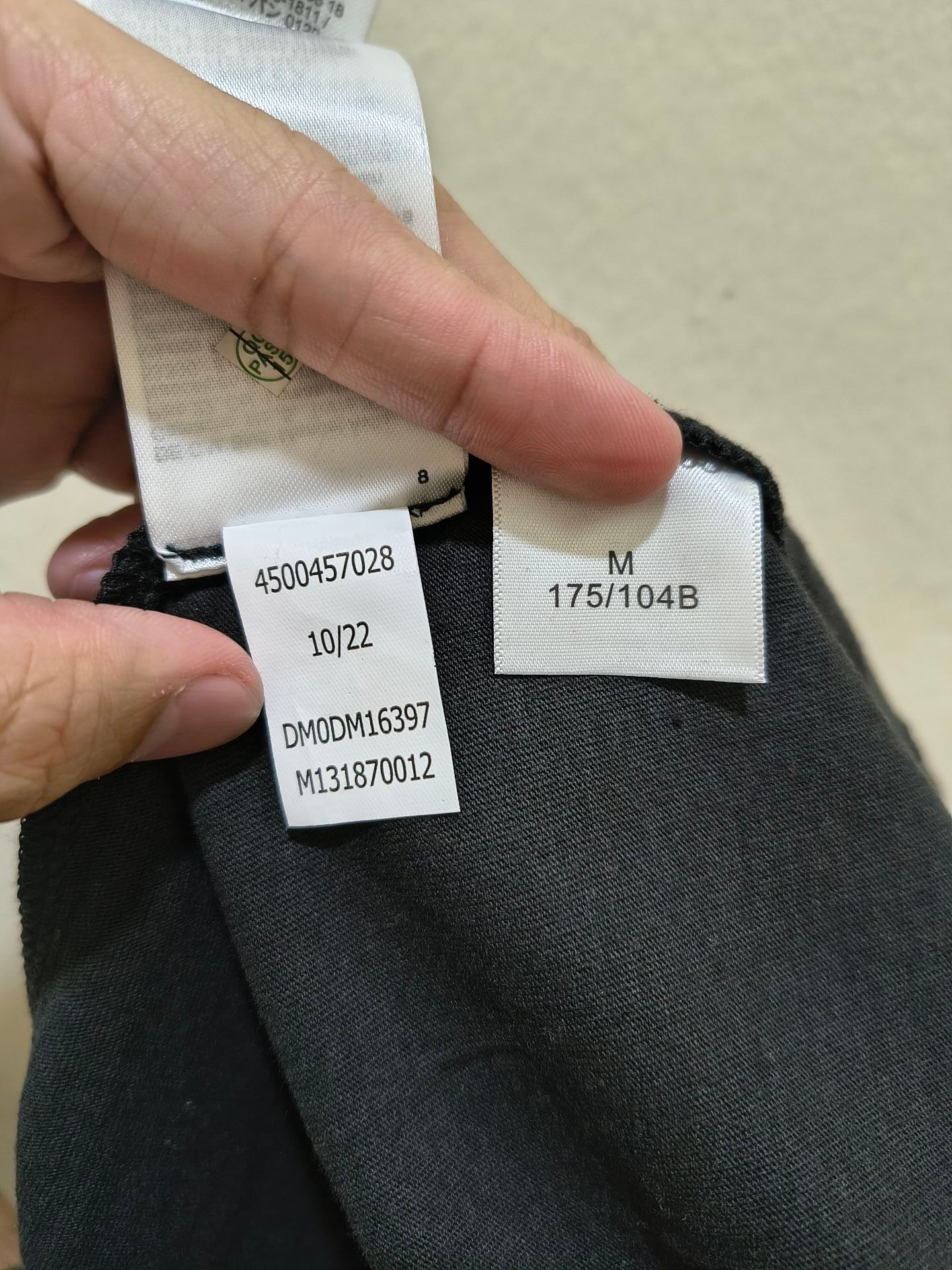 Tommy Jeans with Back Design Shirt (Brand New, Original & Size Medium - Large) - Image 8