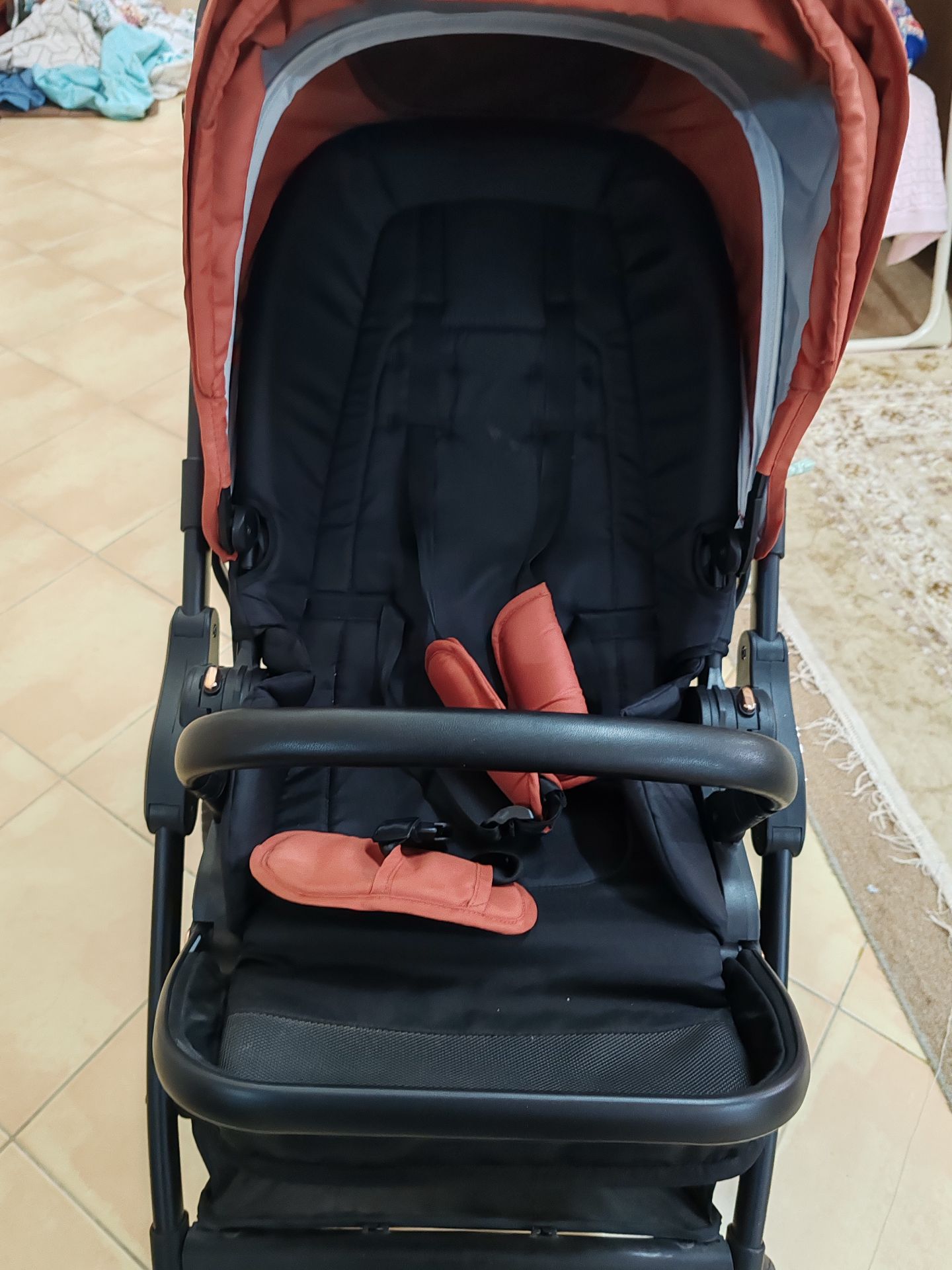 عربة أطفال Giggles - Image 2