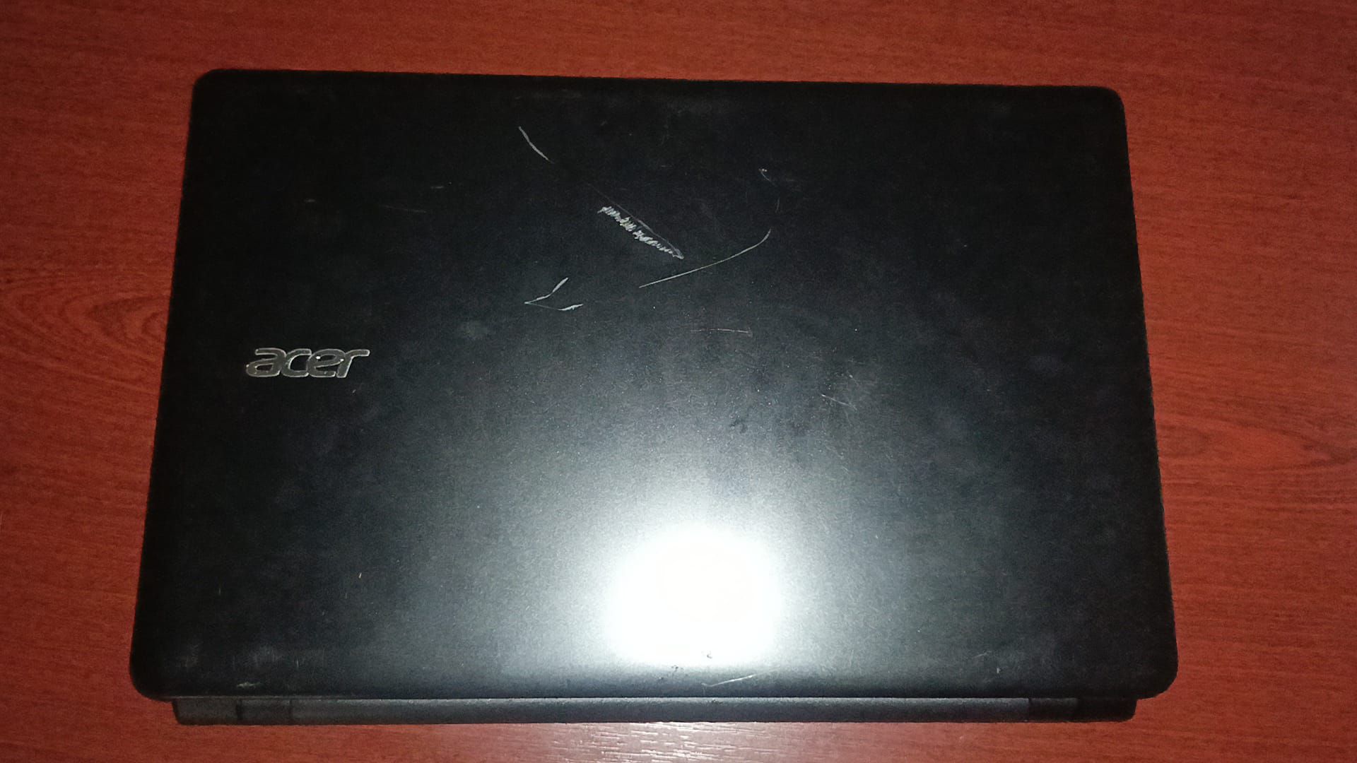 Acer Aspire E1-572G  - Image 3