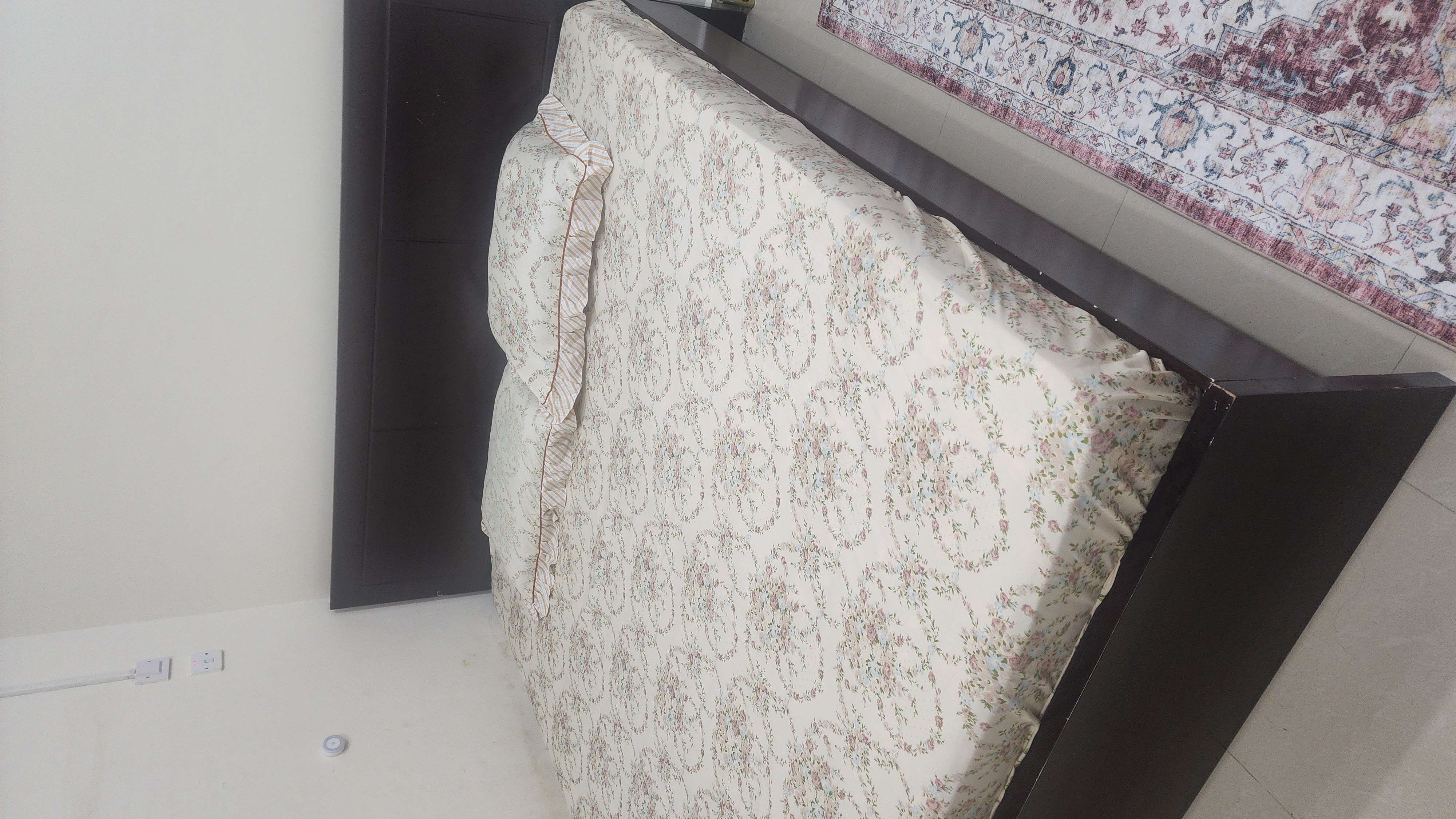 Super King Bed an mattress for sale  - Image 2
