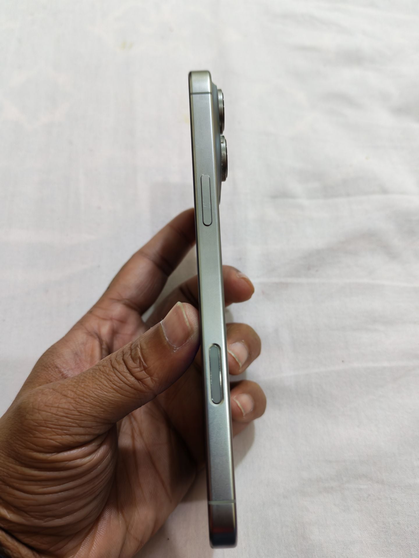 Iphone 16 Pro Max 256 GB - Image 2