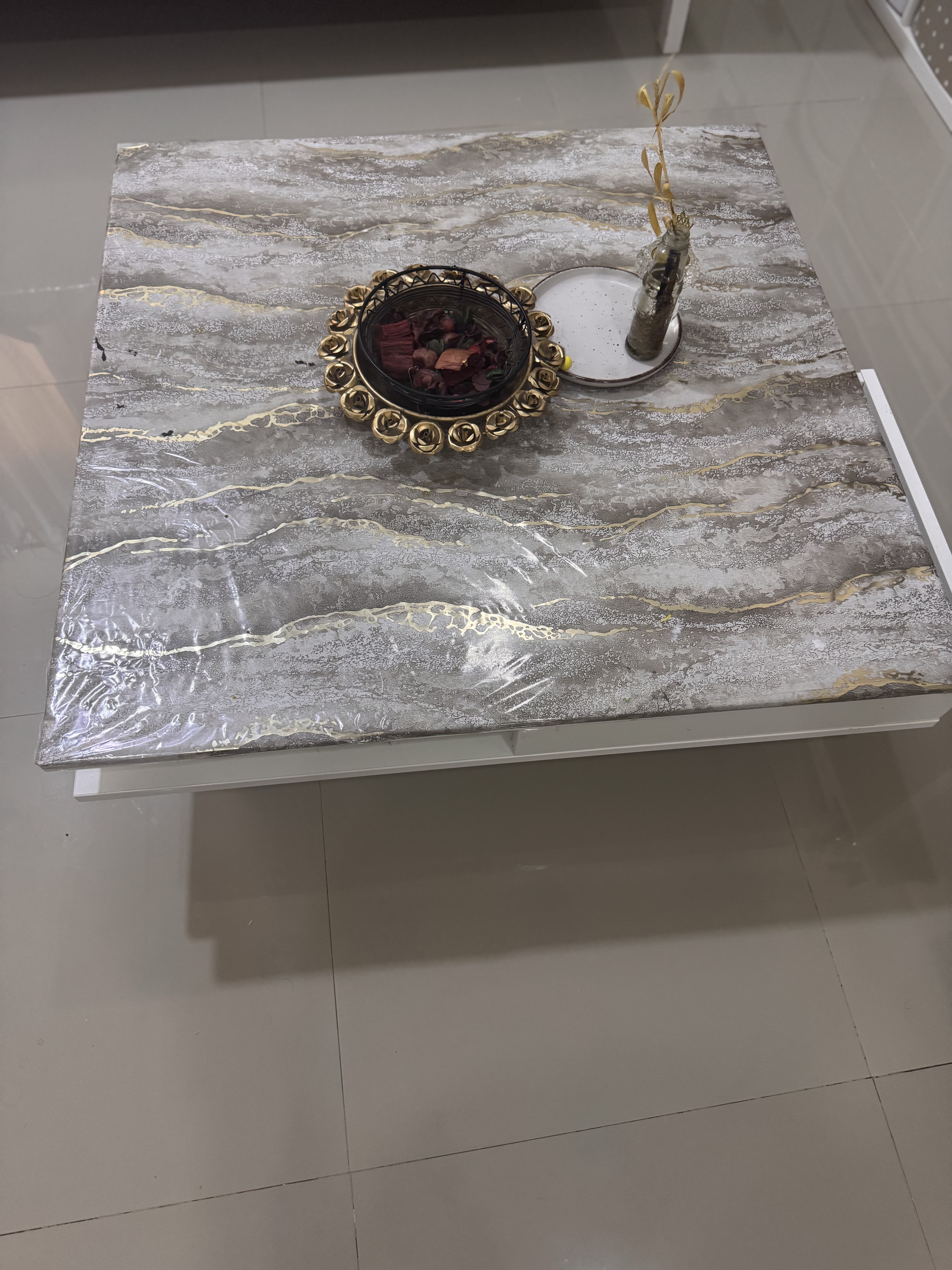 Tea table/ center table - Image 4