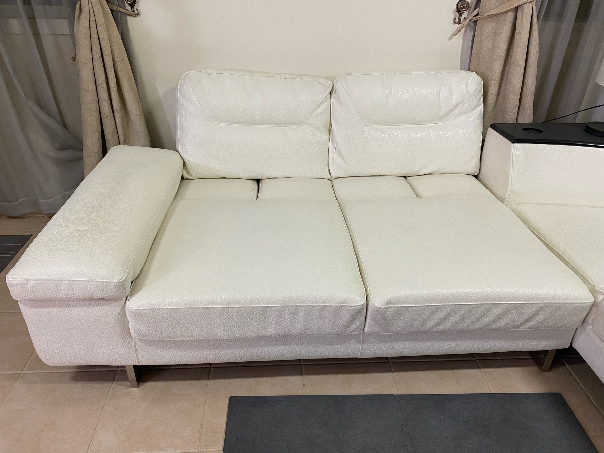 Sofa for sale  - Image 2