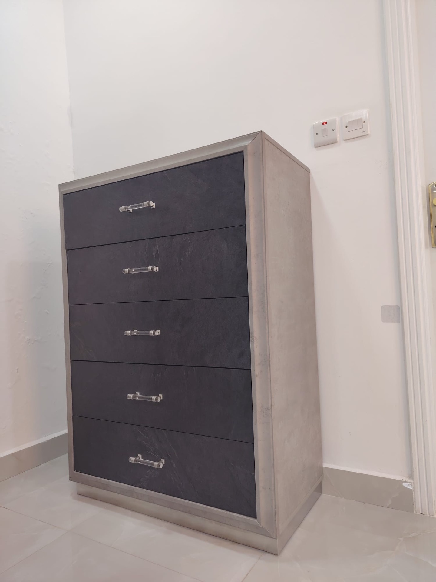Bedroom Set - Image 6