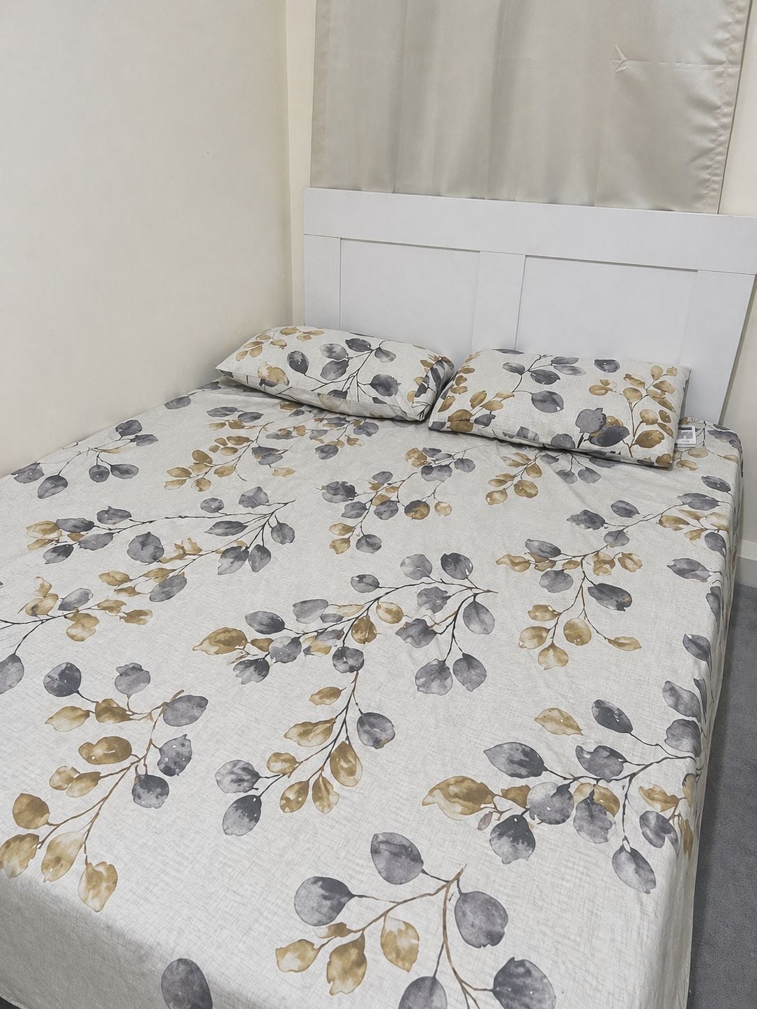 King Bed and Cupboard  - Image 3