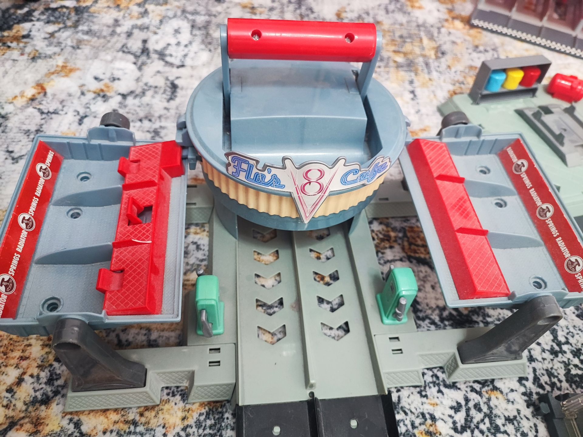 Hot Wheels & Matchbox Play Sets  - Image 9