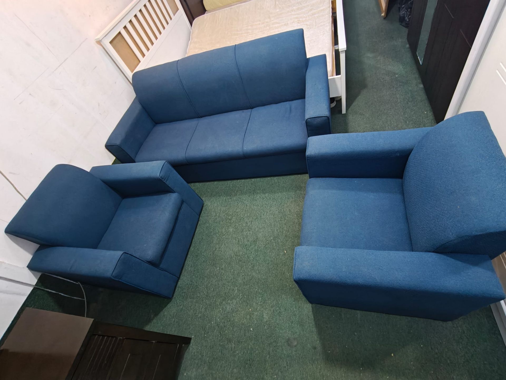 We are selling sofa Set,Used and new available ... - Image 4