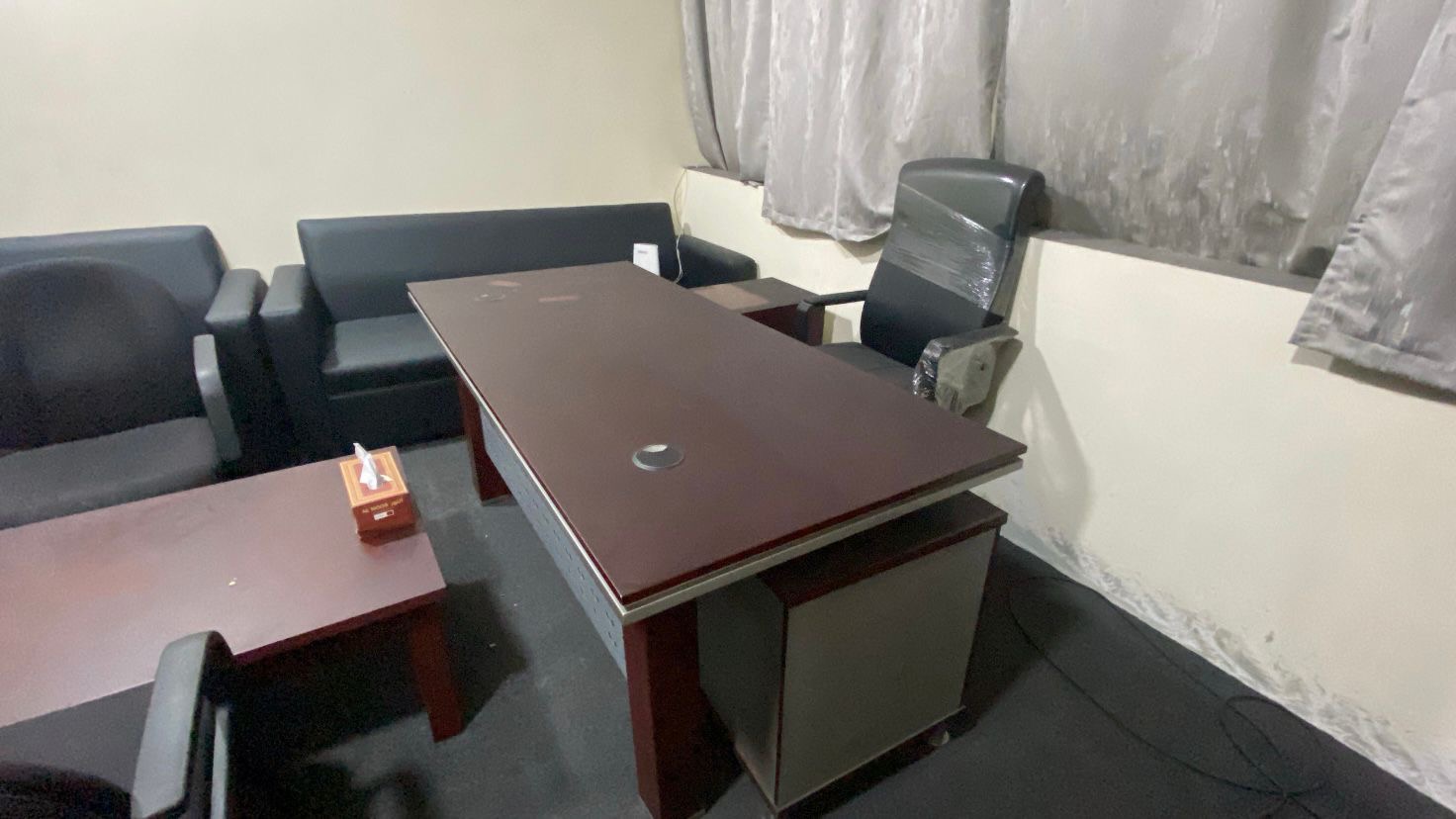 for sale office furniture - Image 3