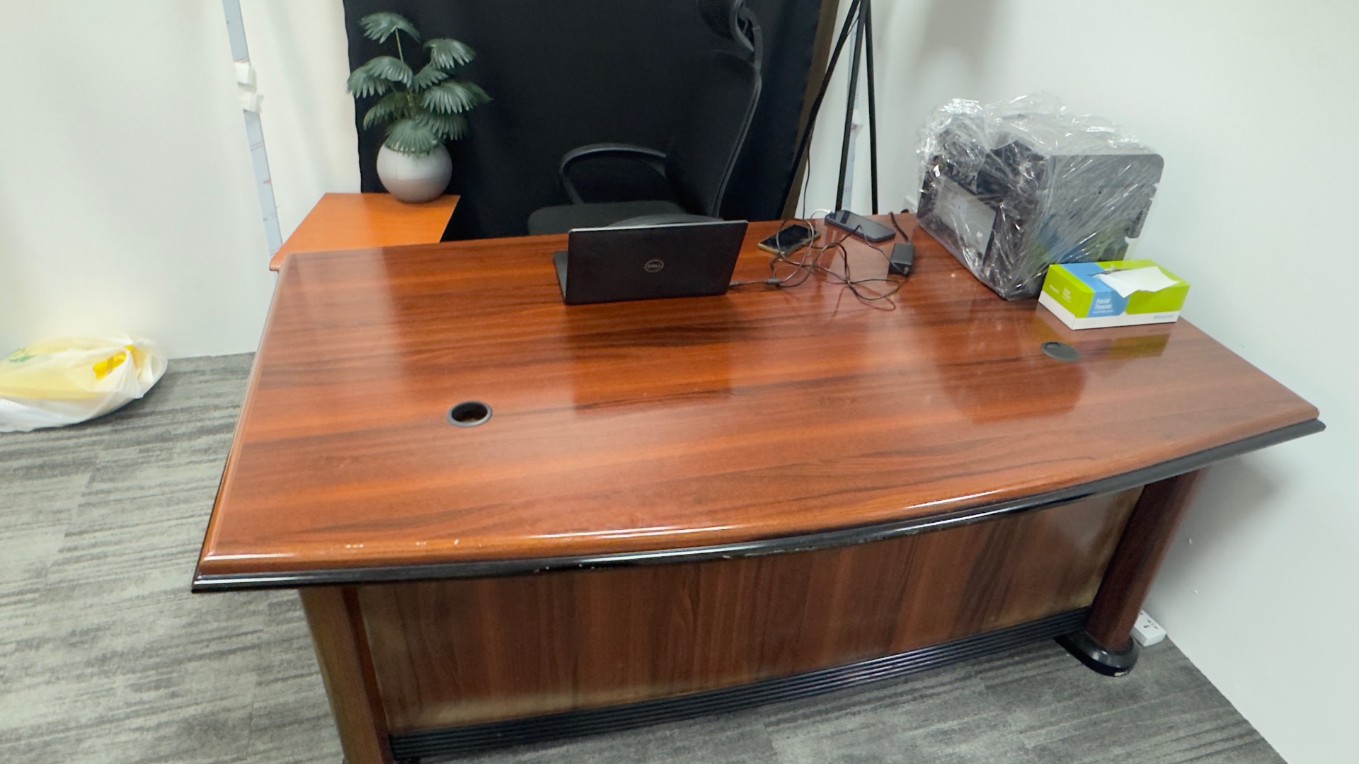 Office Table for sale - Image 2