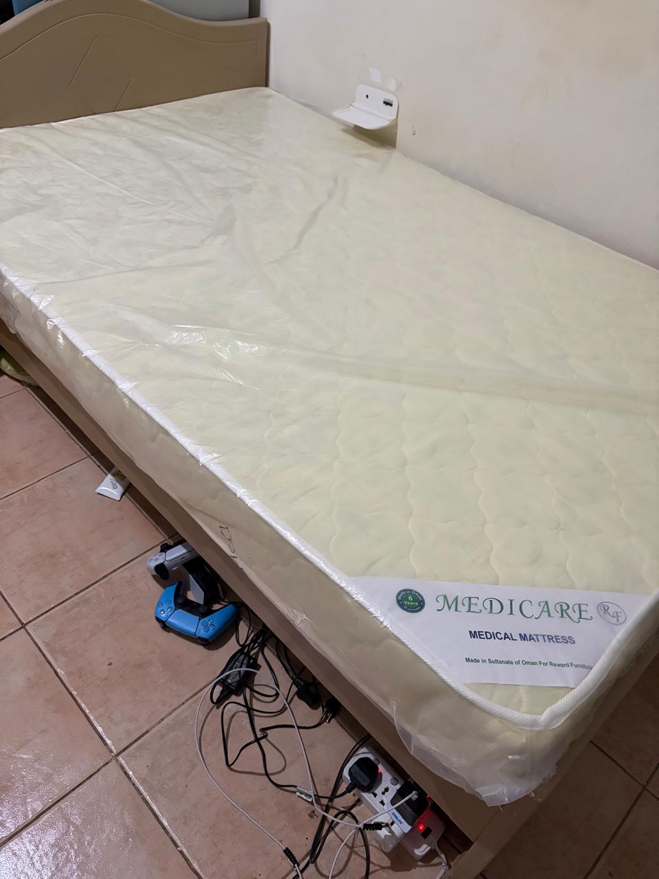 Double Bed with matress - Image 4