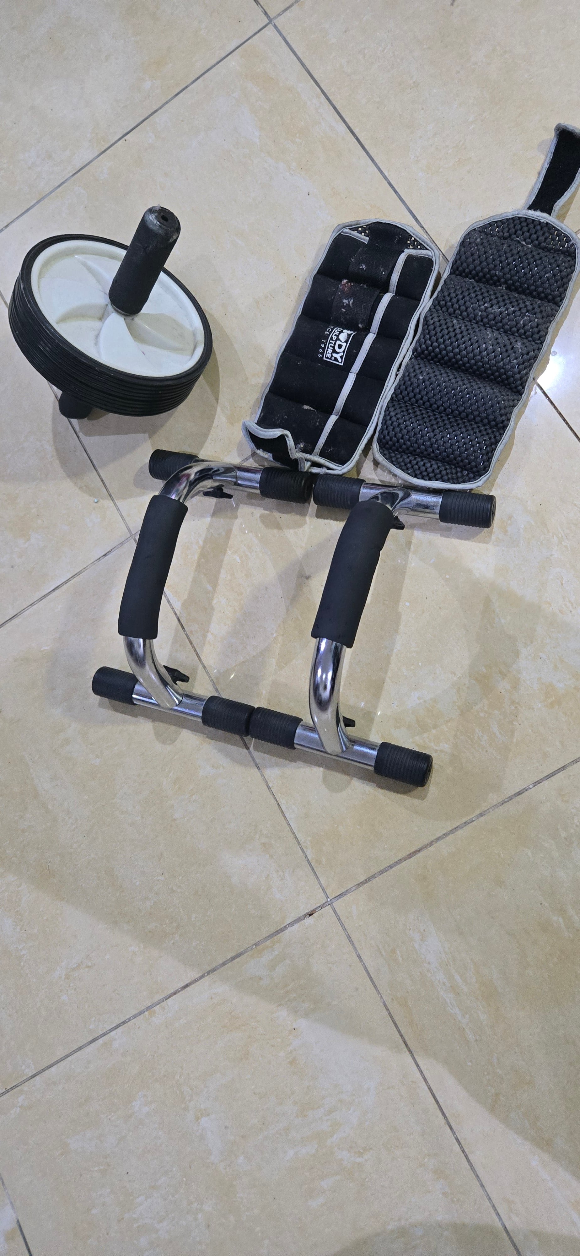 Home fitness accessories  - Image 4