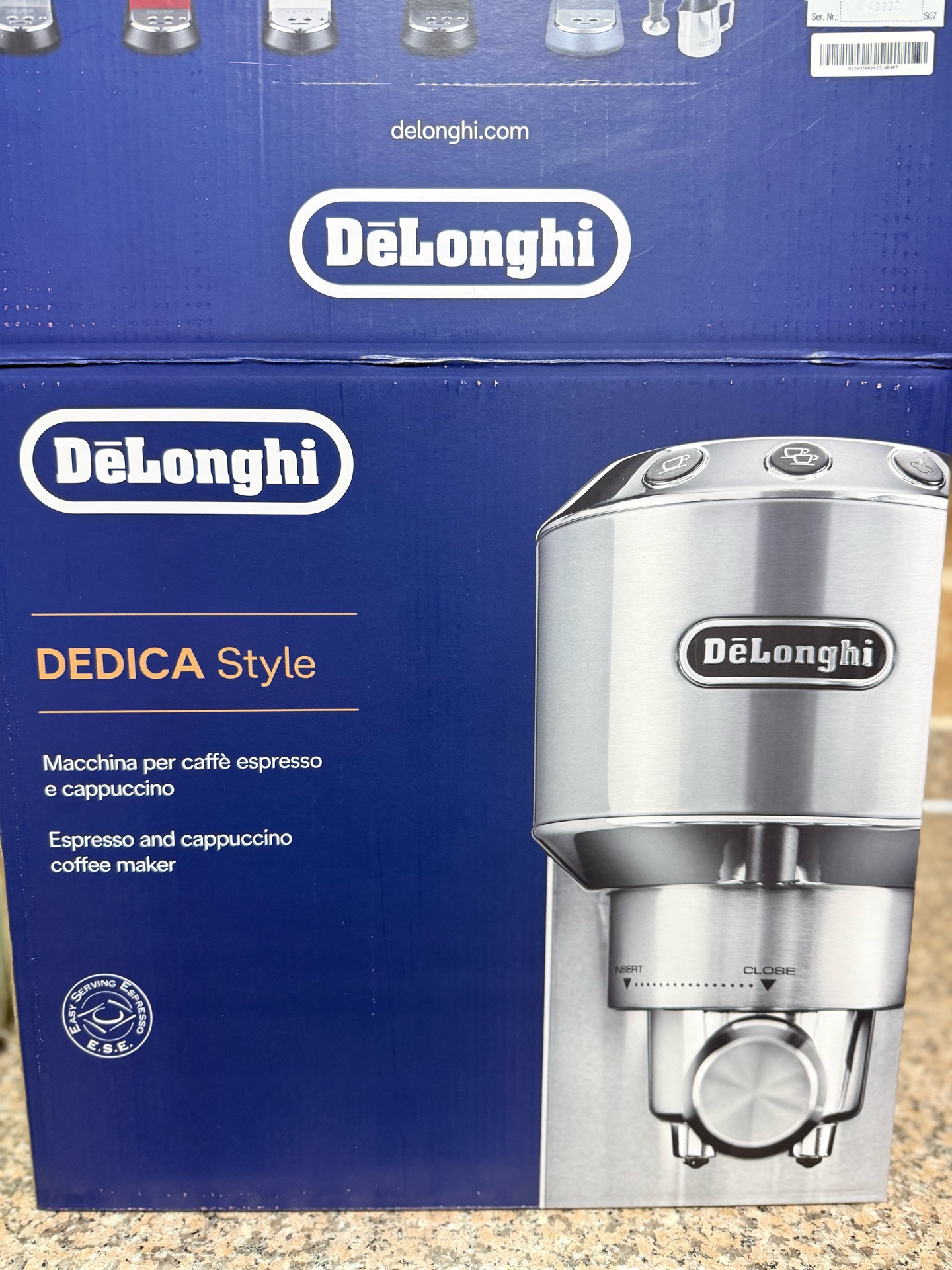 Delonghi coffee machine  - Image 3