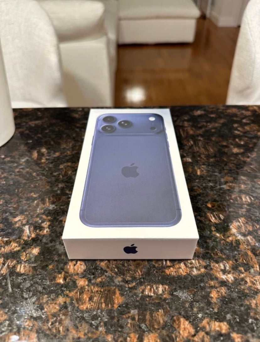 For Sale- Apple Iphone 17Pro Max 512GB  Unlocked With Warranty. - Image 4