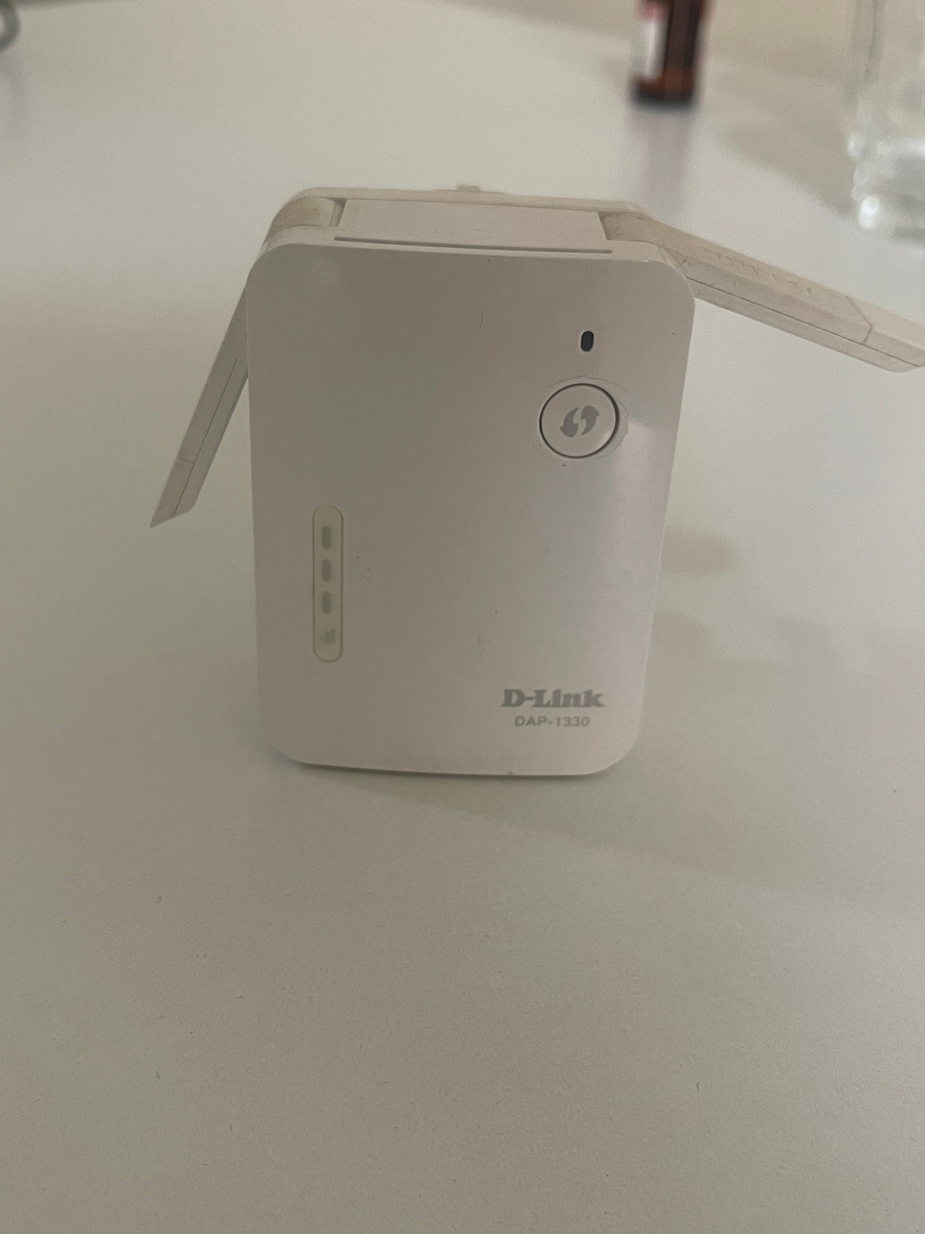 D-link Wifi extender  - Image 6