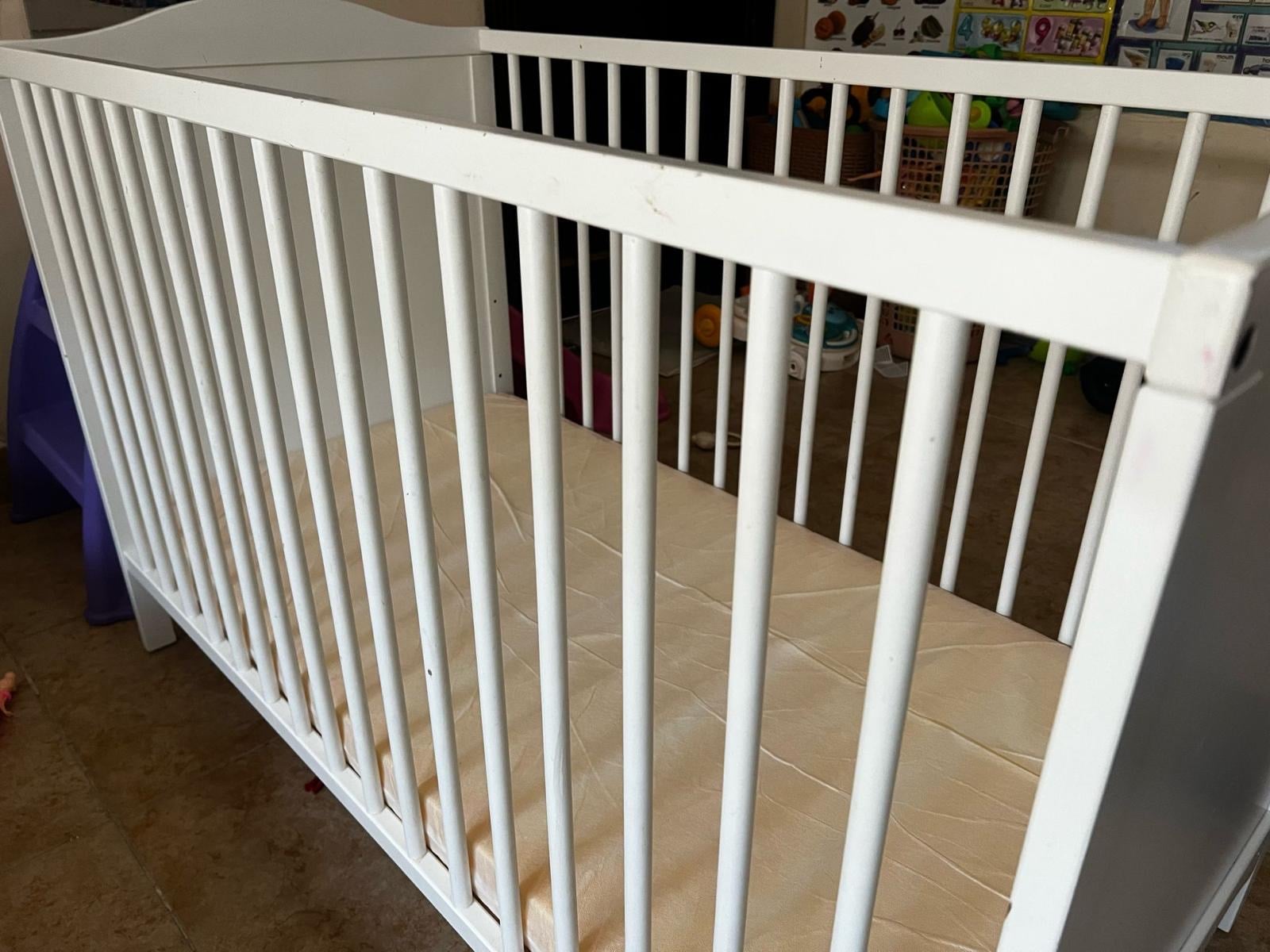 Baby Cradle With Good Working Condition - Image 3