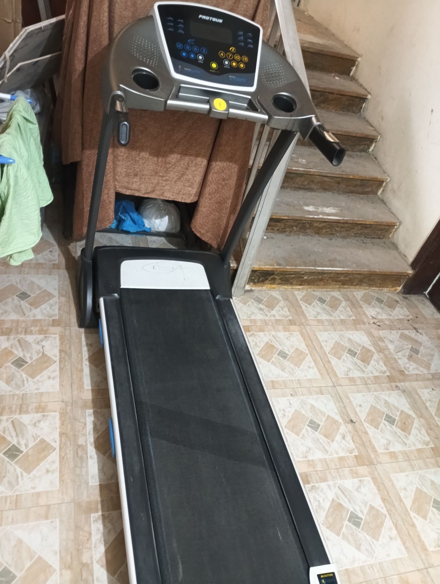 Treadmill - Image 1