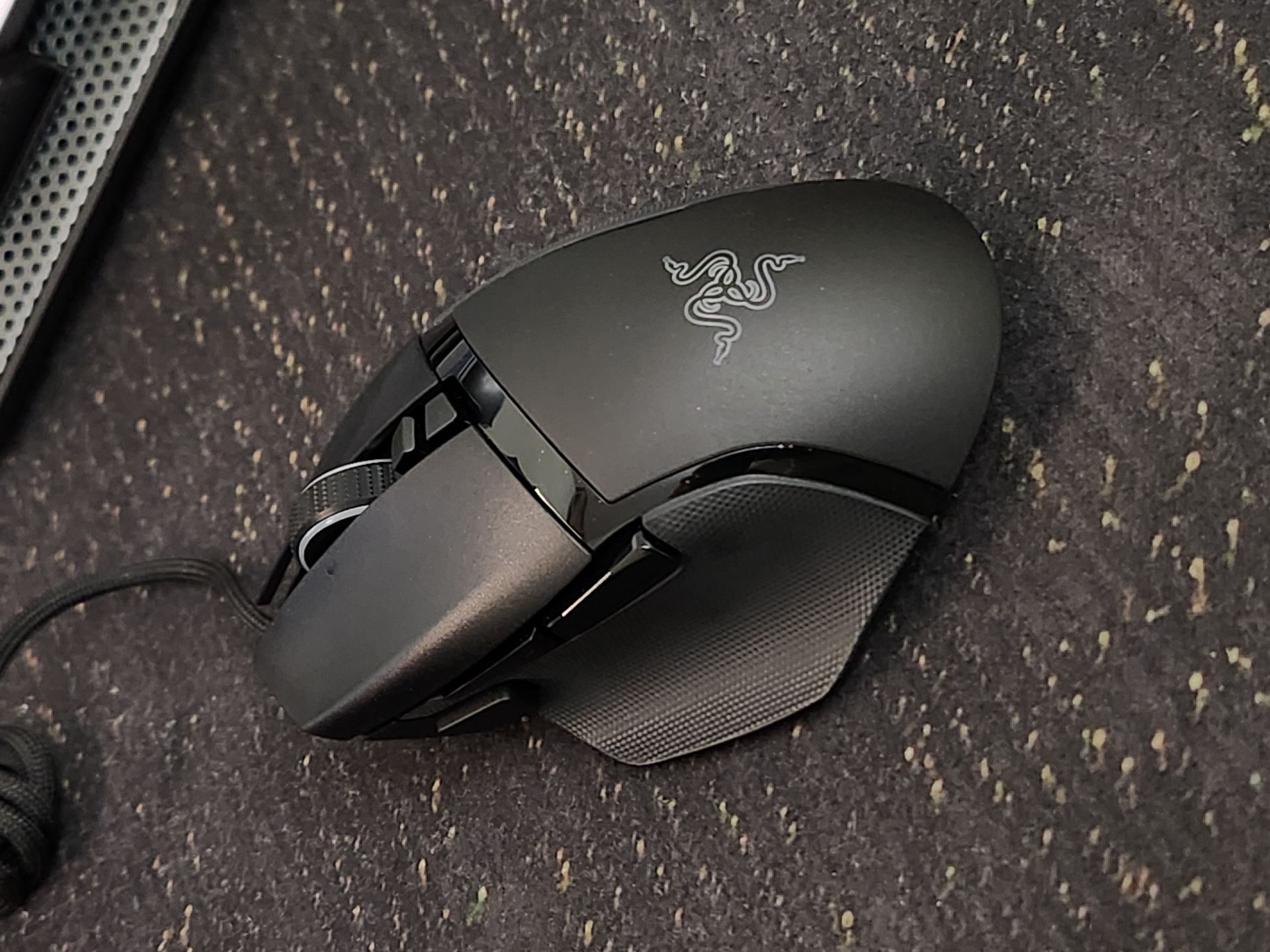 Razer Basilisk V3 Wired - Image 3