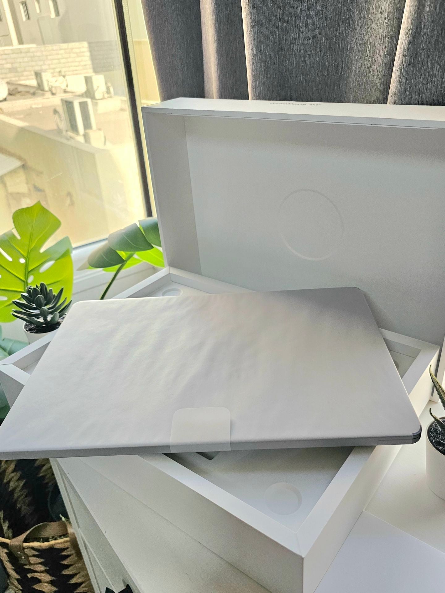 New 15" Macbook Air M2 8/256Gb Gray - Image 1