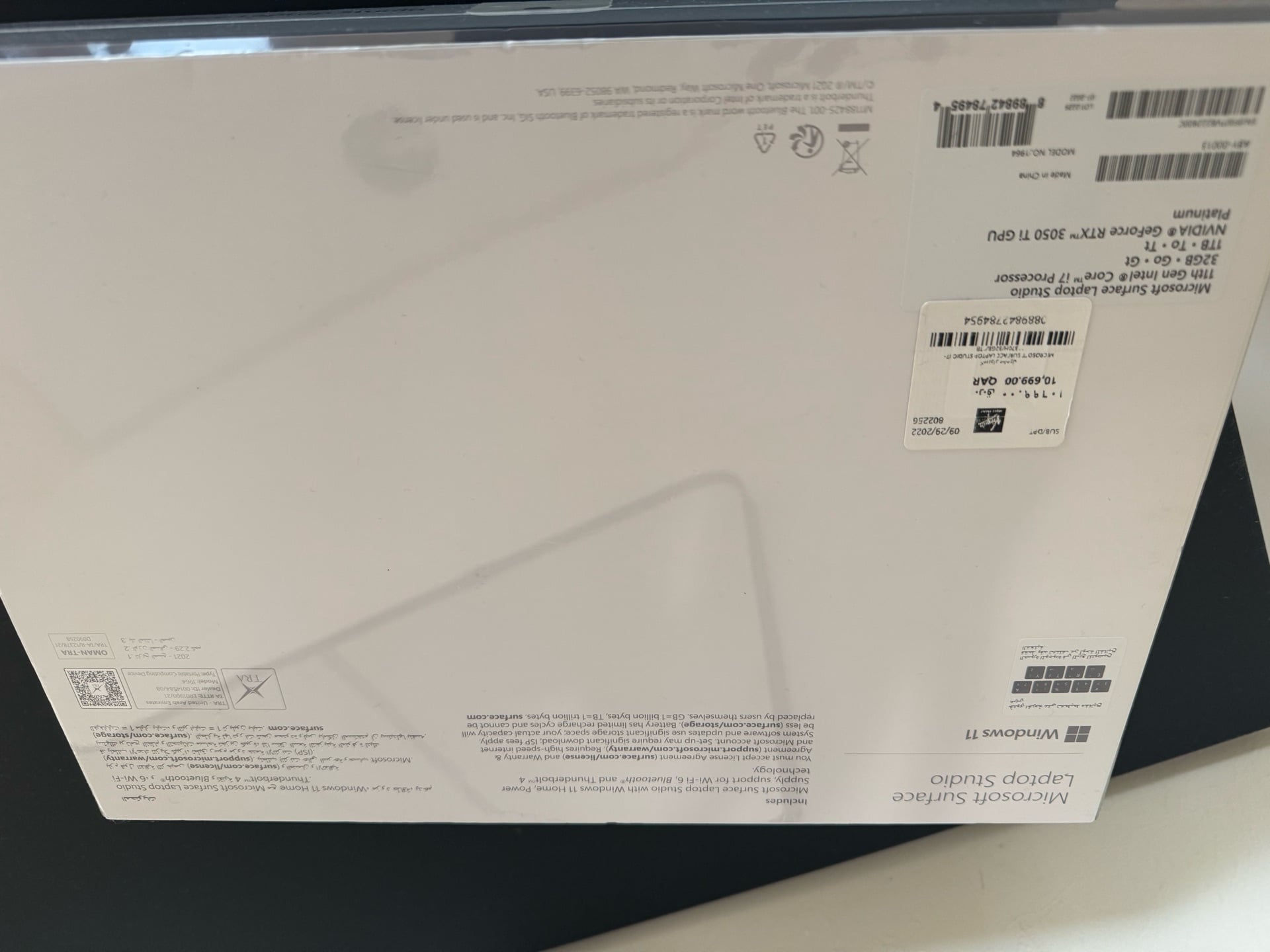 Microsoft Surface Laptop Studio (NVIDIA GEFORCE RTX) - Image 4