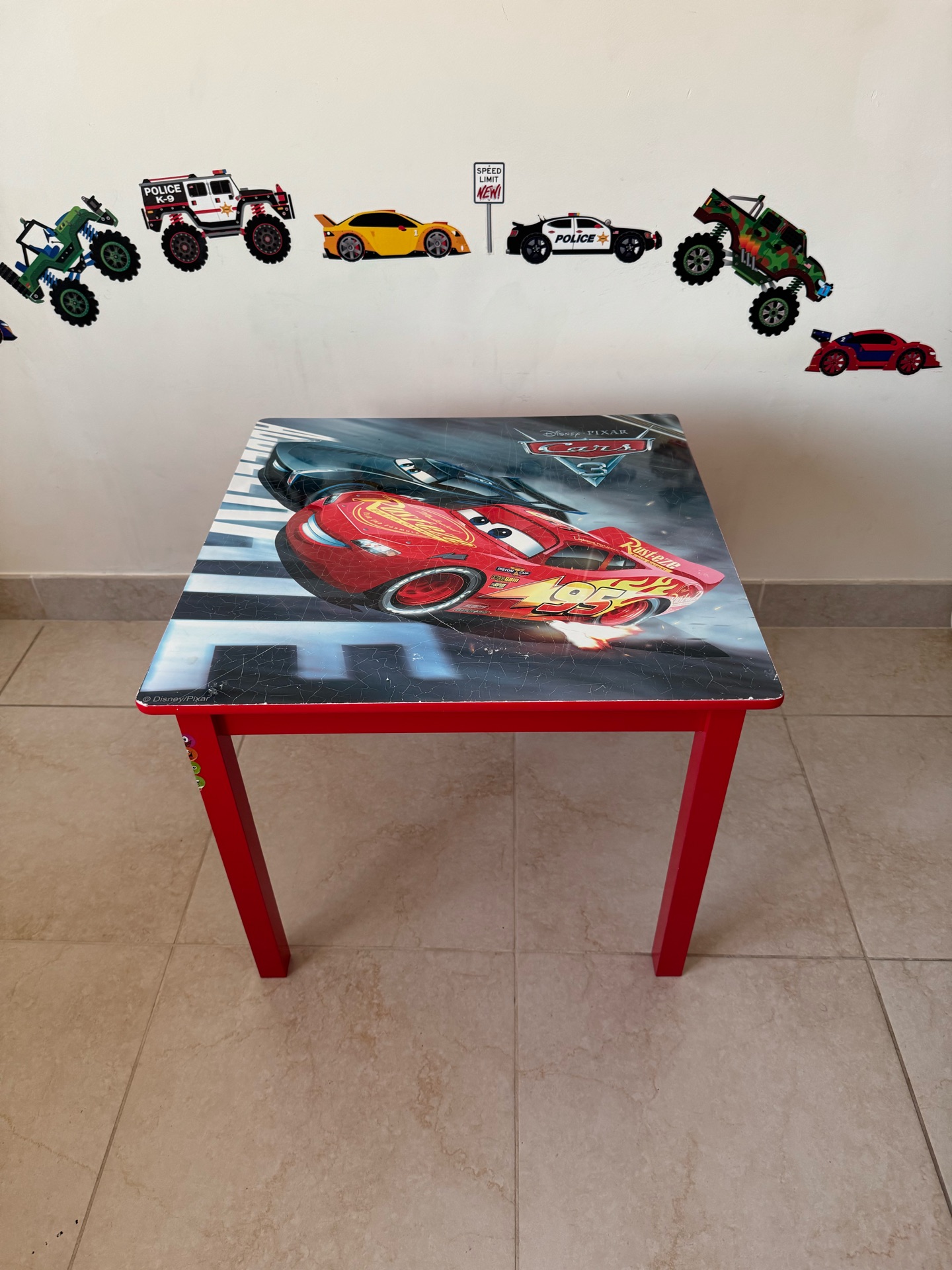 Cars Table - Image 1