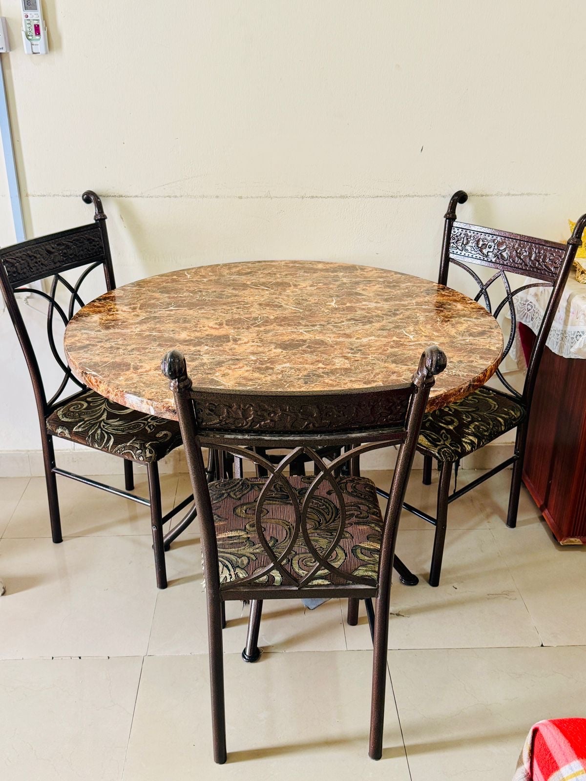 Dining Table with 3 chairs  - Image 7