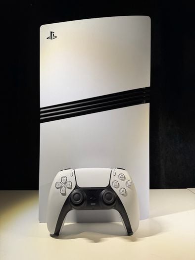 PlayStation 5 Pro (PS5) - Image 3