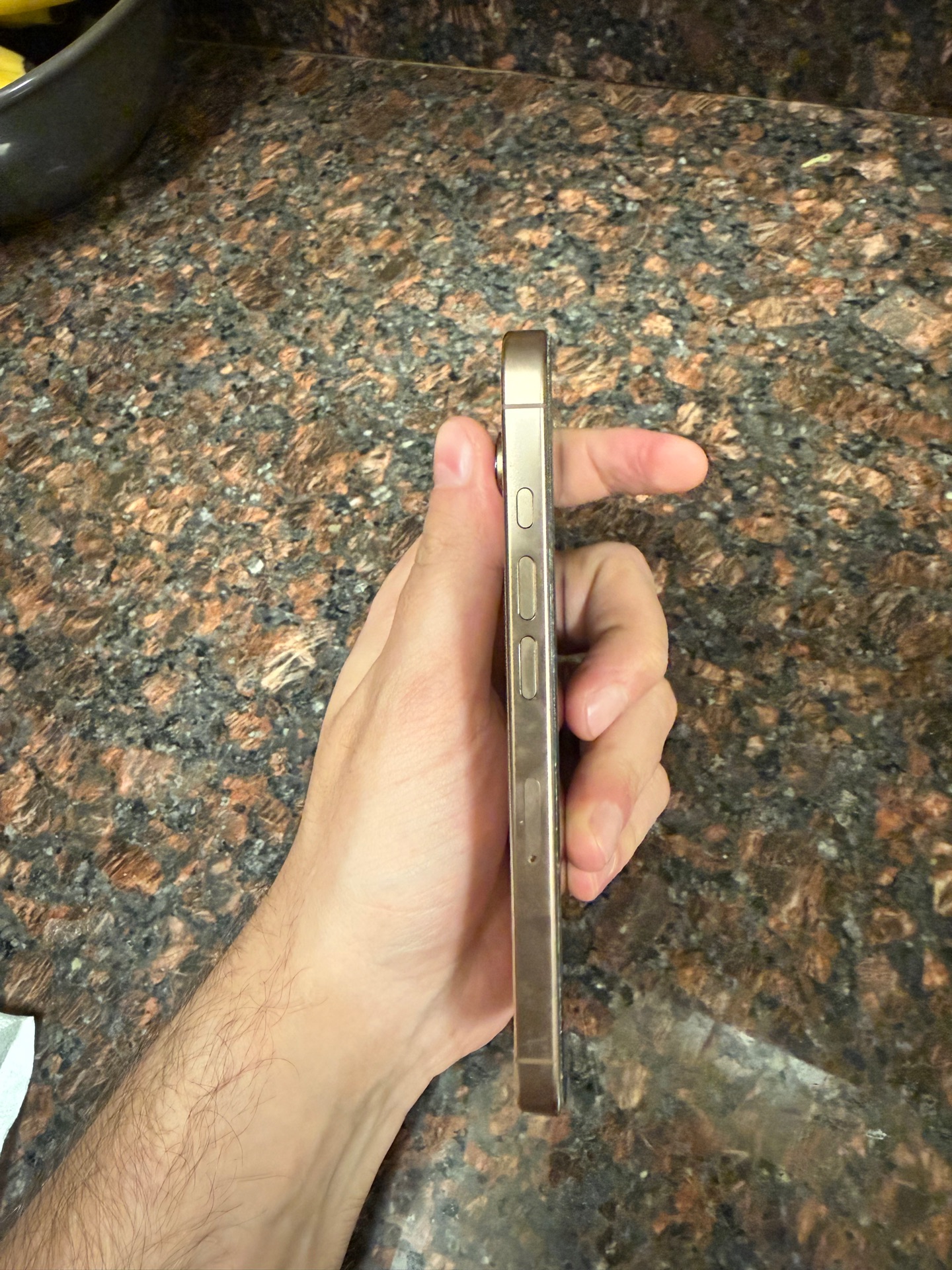 Iphone 16 Pro - 128gb - Image 4