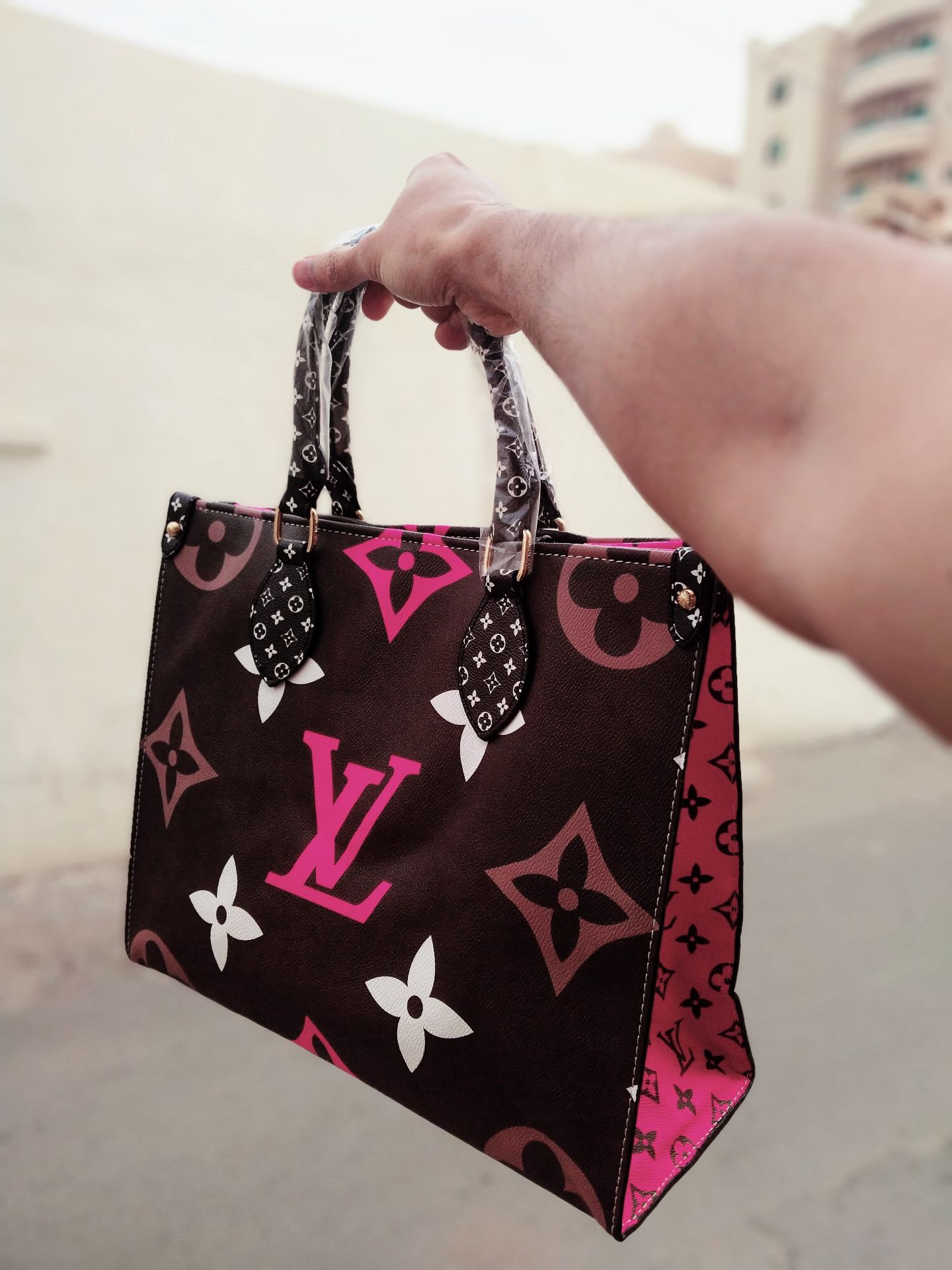 LOUIS VUITTON WOMEN'S BAGS - Image 6