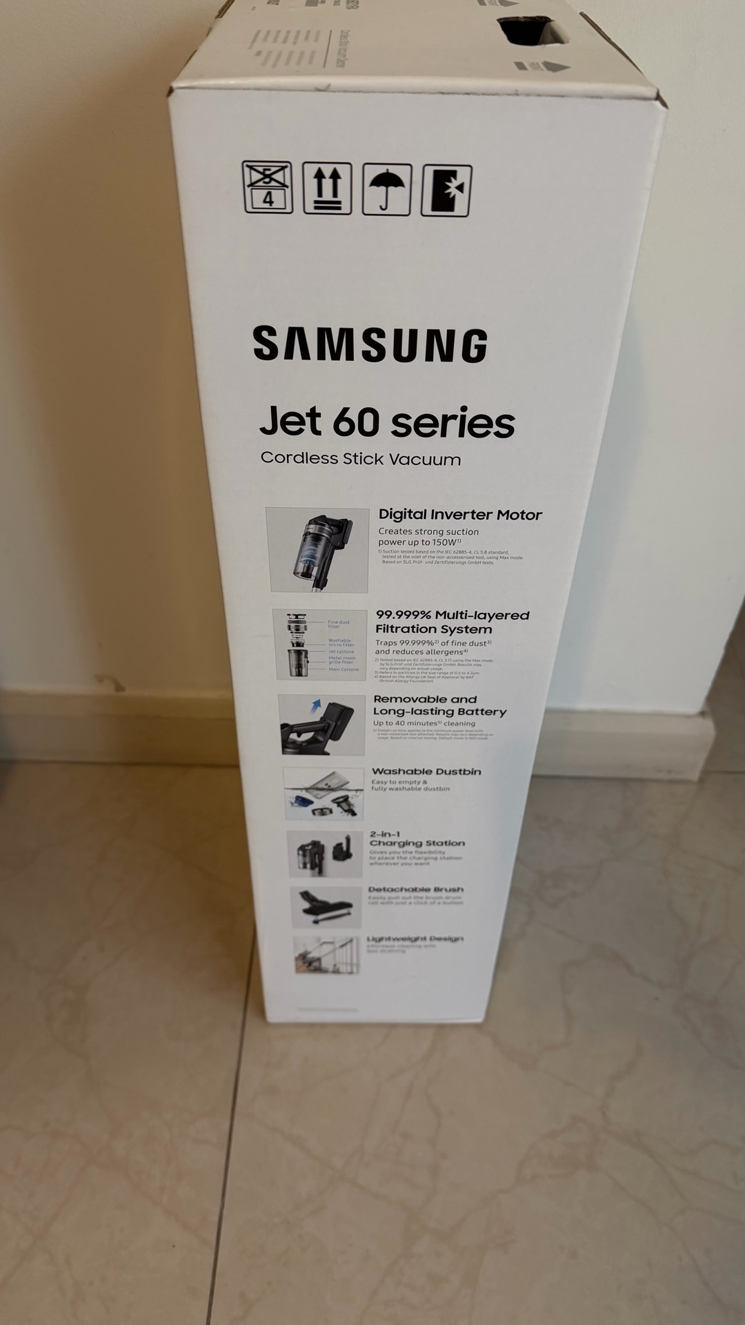 Samsung Jet 60 Series Vacuum Cleaner. New . Never Opened the box  - Image 4