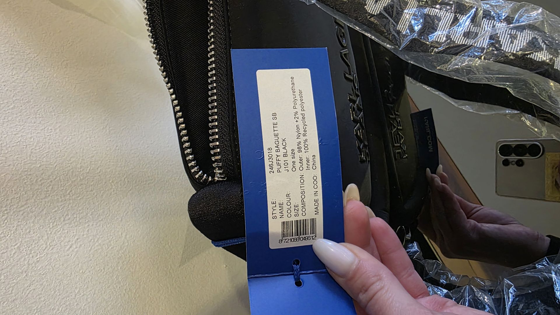 Brand new Karl Legerfeld shoulder bag - Image 4