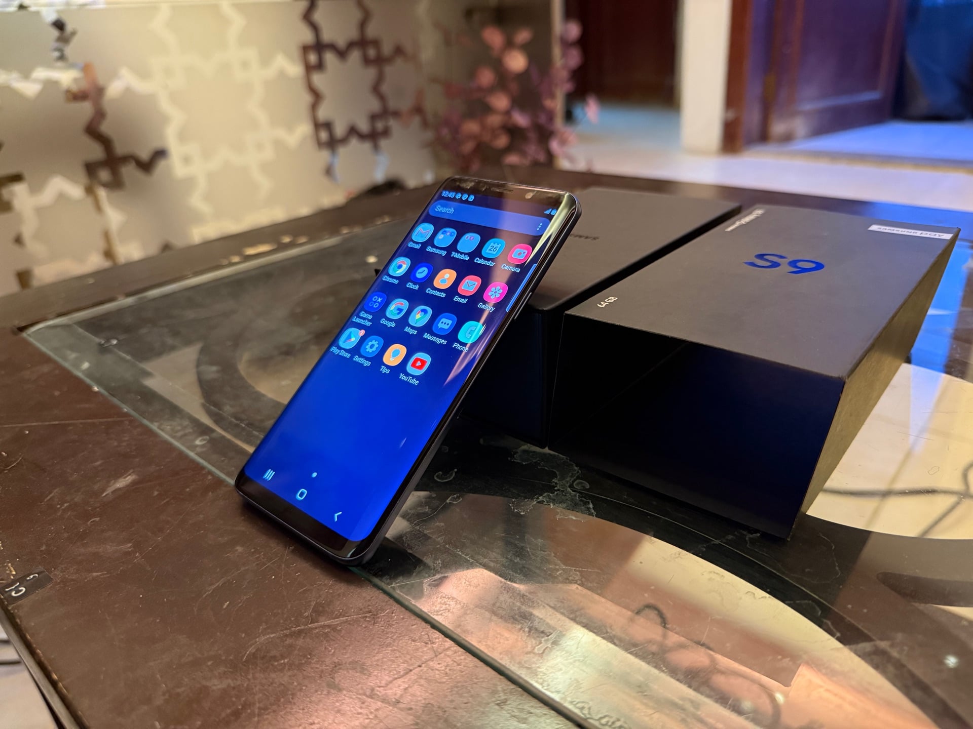 Samsung Galaxy S9 Original Full Box 64GB – Good Condition  - Image 3