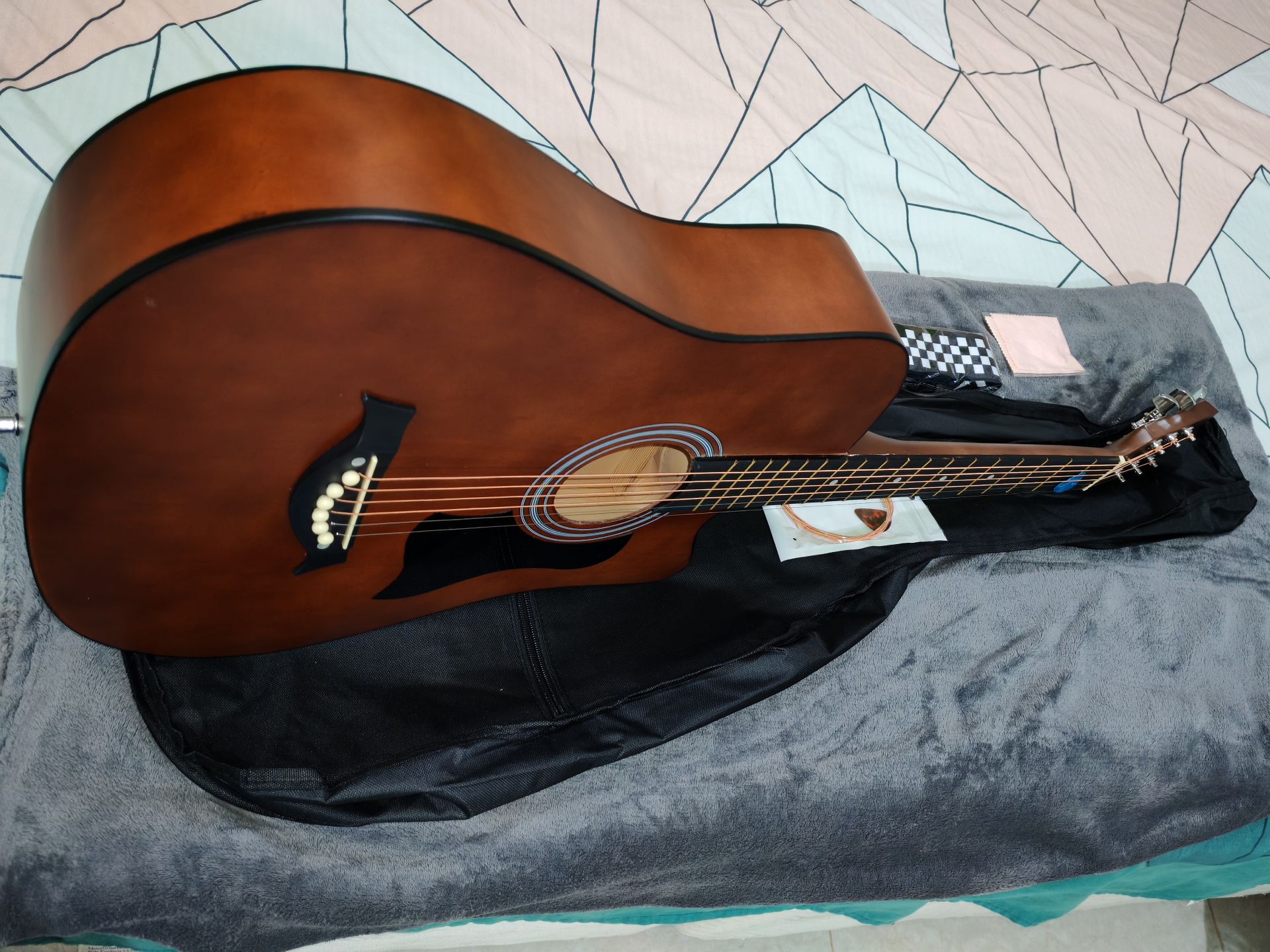GUITAR Brand new  - Image 6
