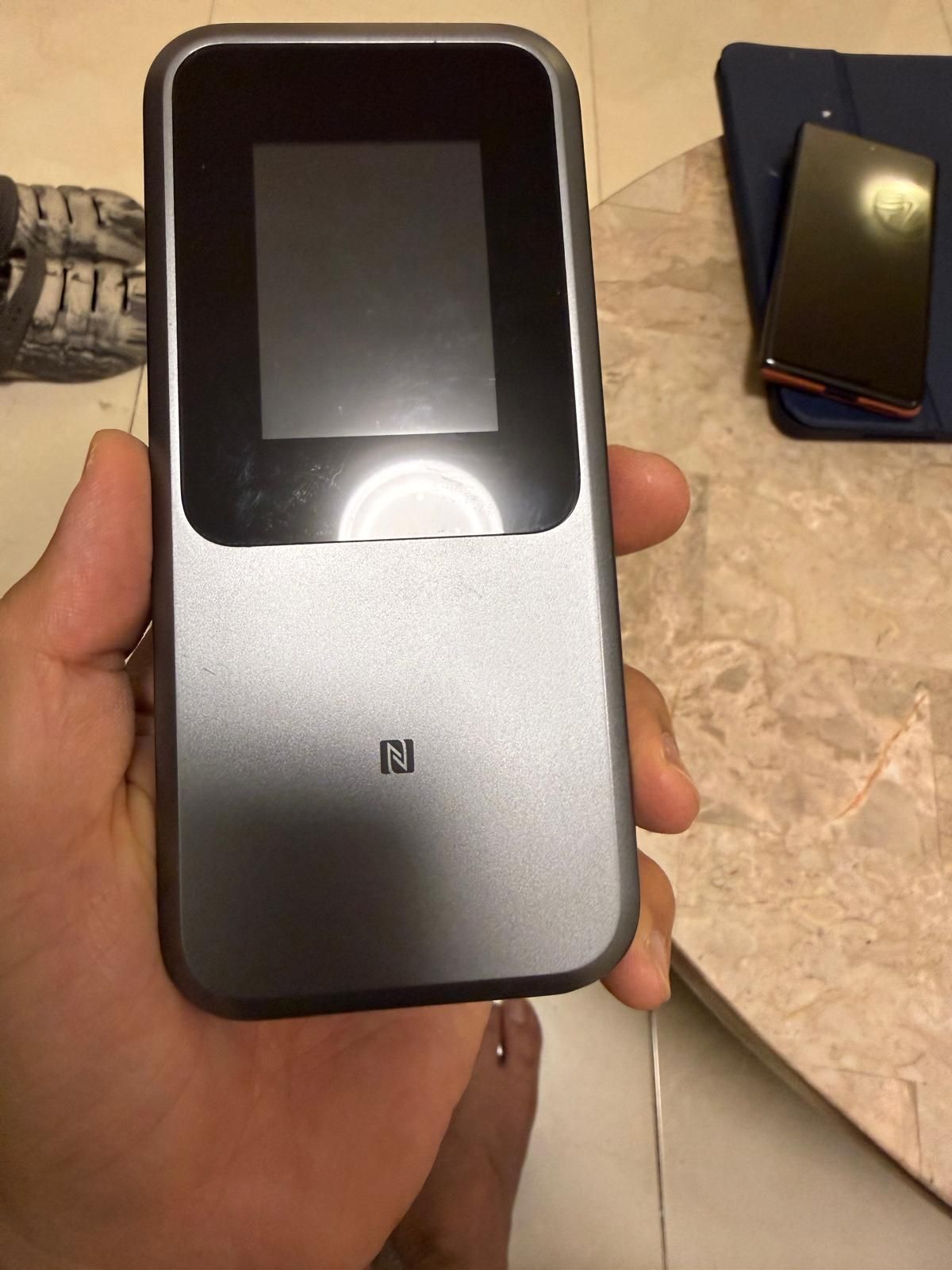 ZTE MU5120 5G Portable Router - Image 8