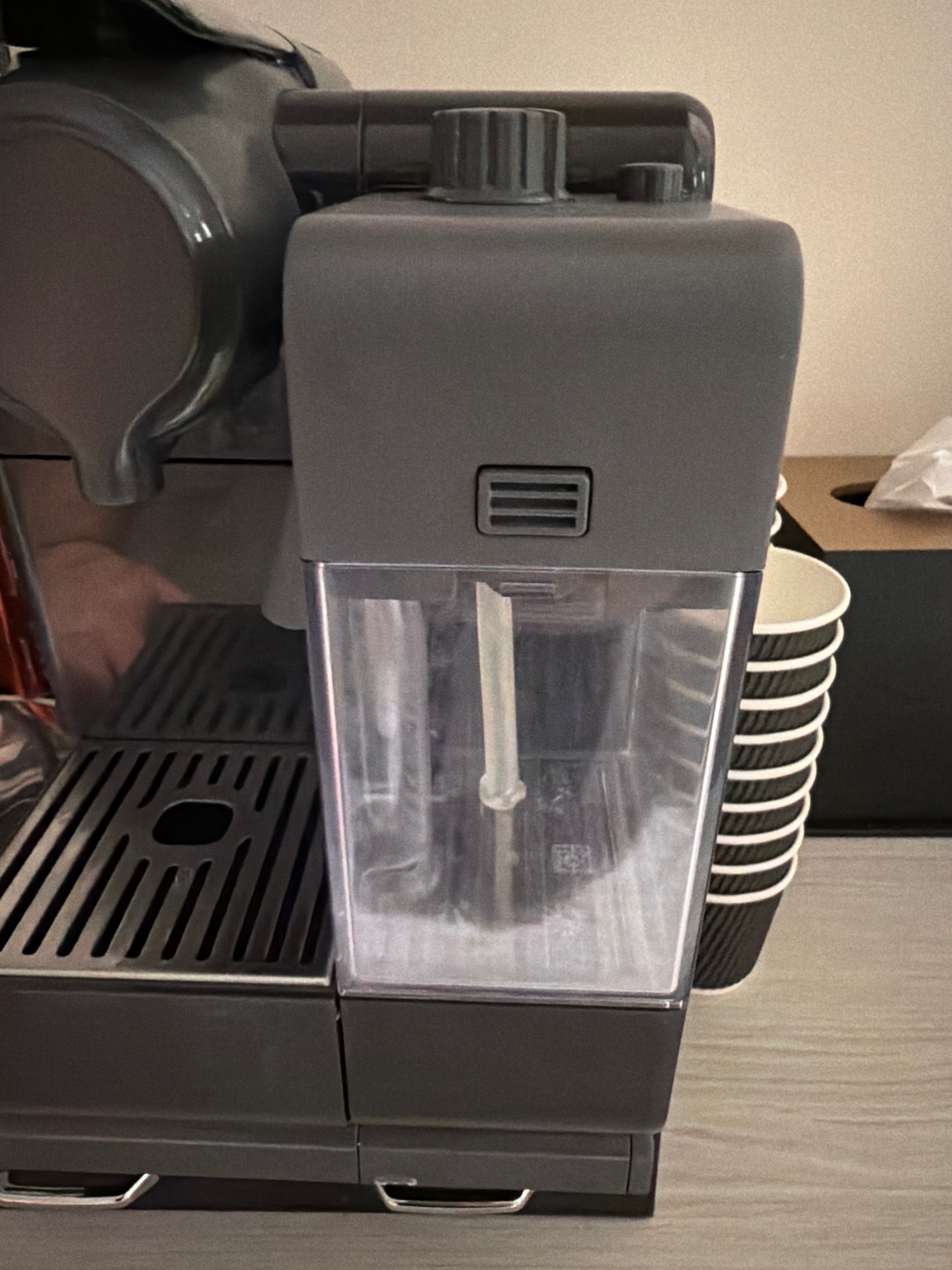 Nespresso Lattissima  - Image 3