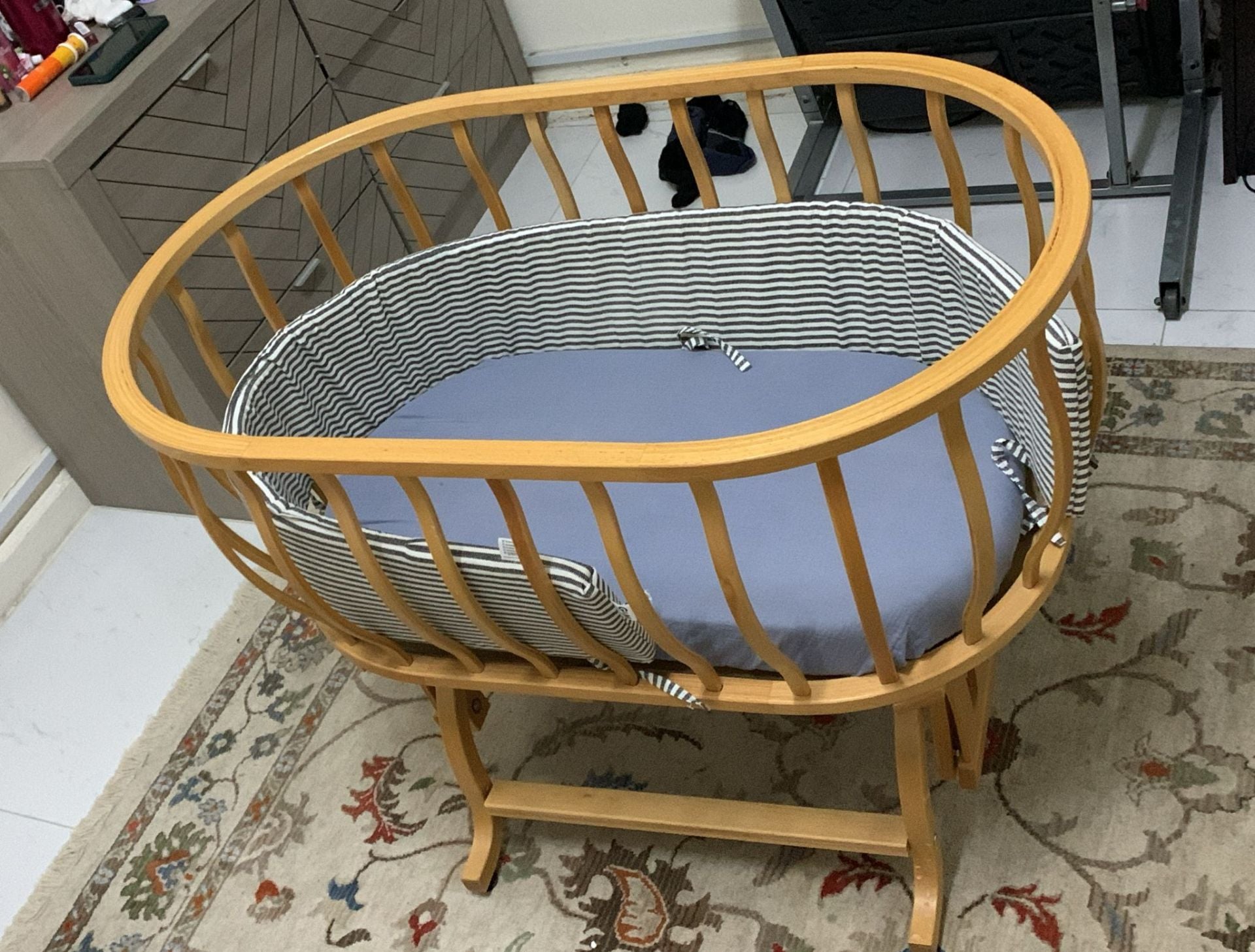 Sleeping bed - Image 4