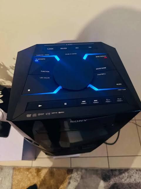 Sony DJ System with all features (Dynamic Bass w/LED colour light) - Image 5