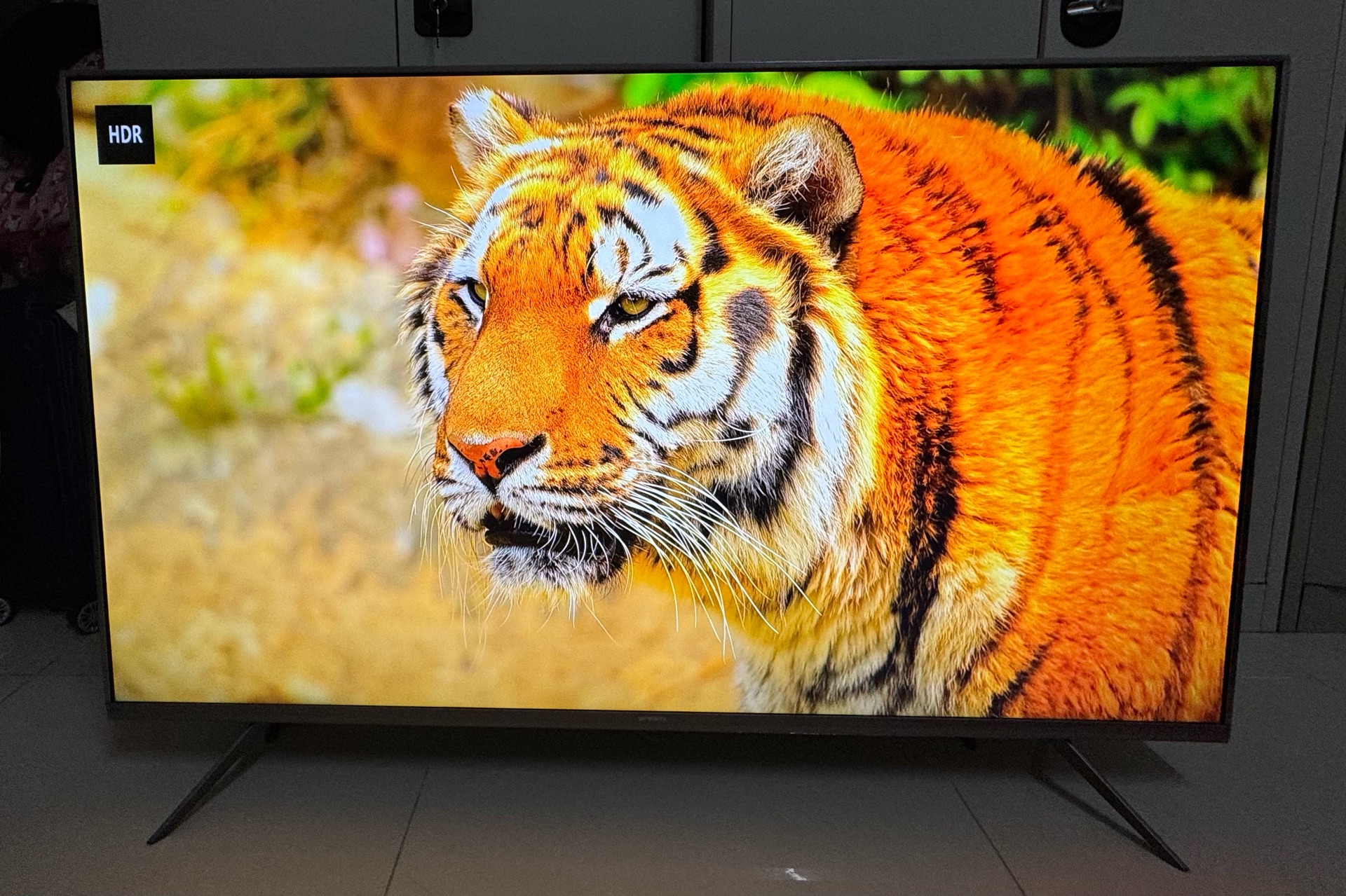 SKYWORTH 50 “ QLED  4K GOOGLE TV-  - Image 6