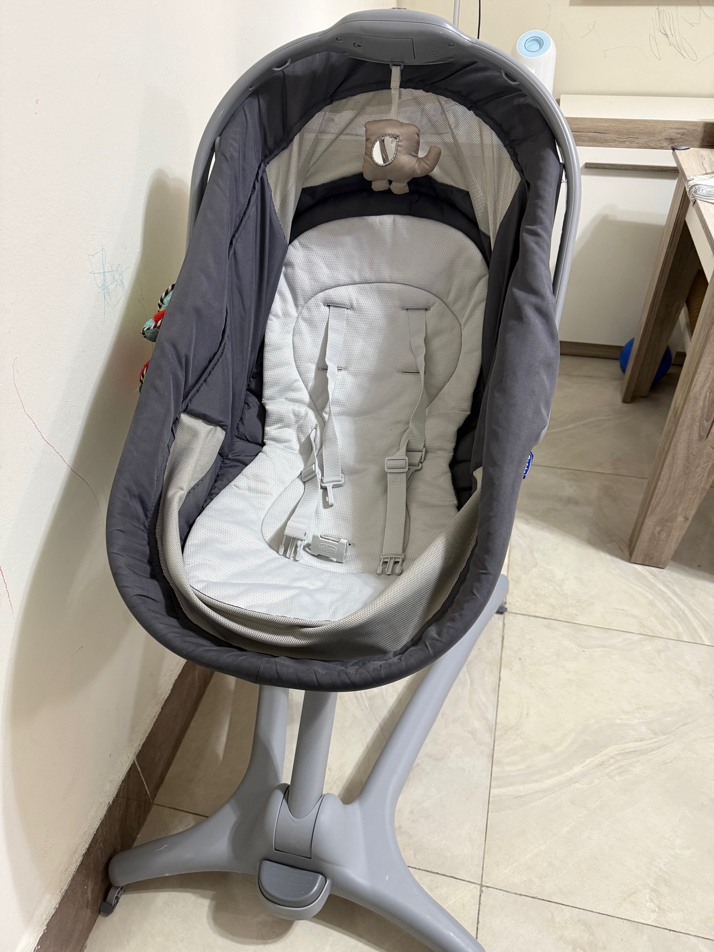 CHICCO 4 in 1 baby/ cot/ high chair - Image 5