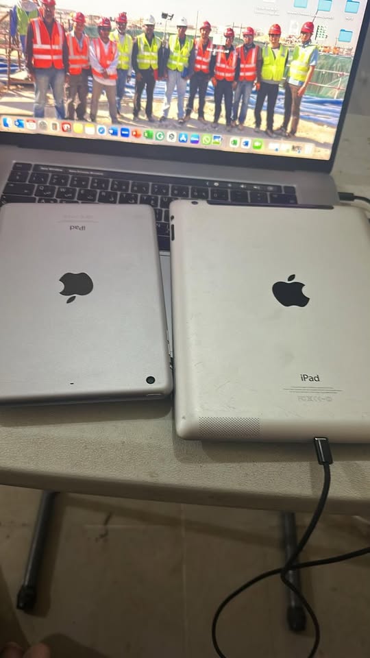 For Sale -iPad 4, 64 GB, With SIM card Support - Image 2