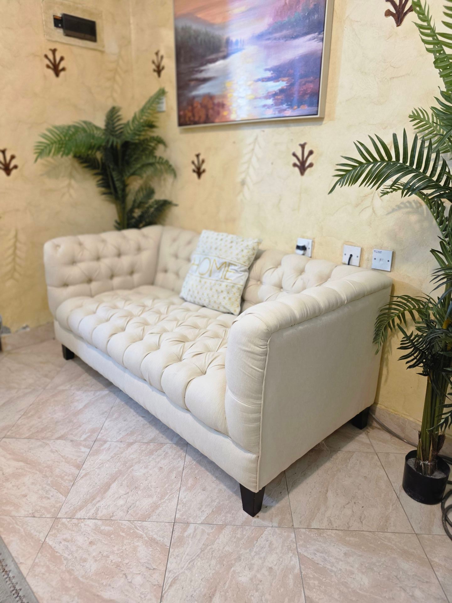 Like new 2 setar Sofa  - Image 6