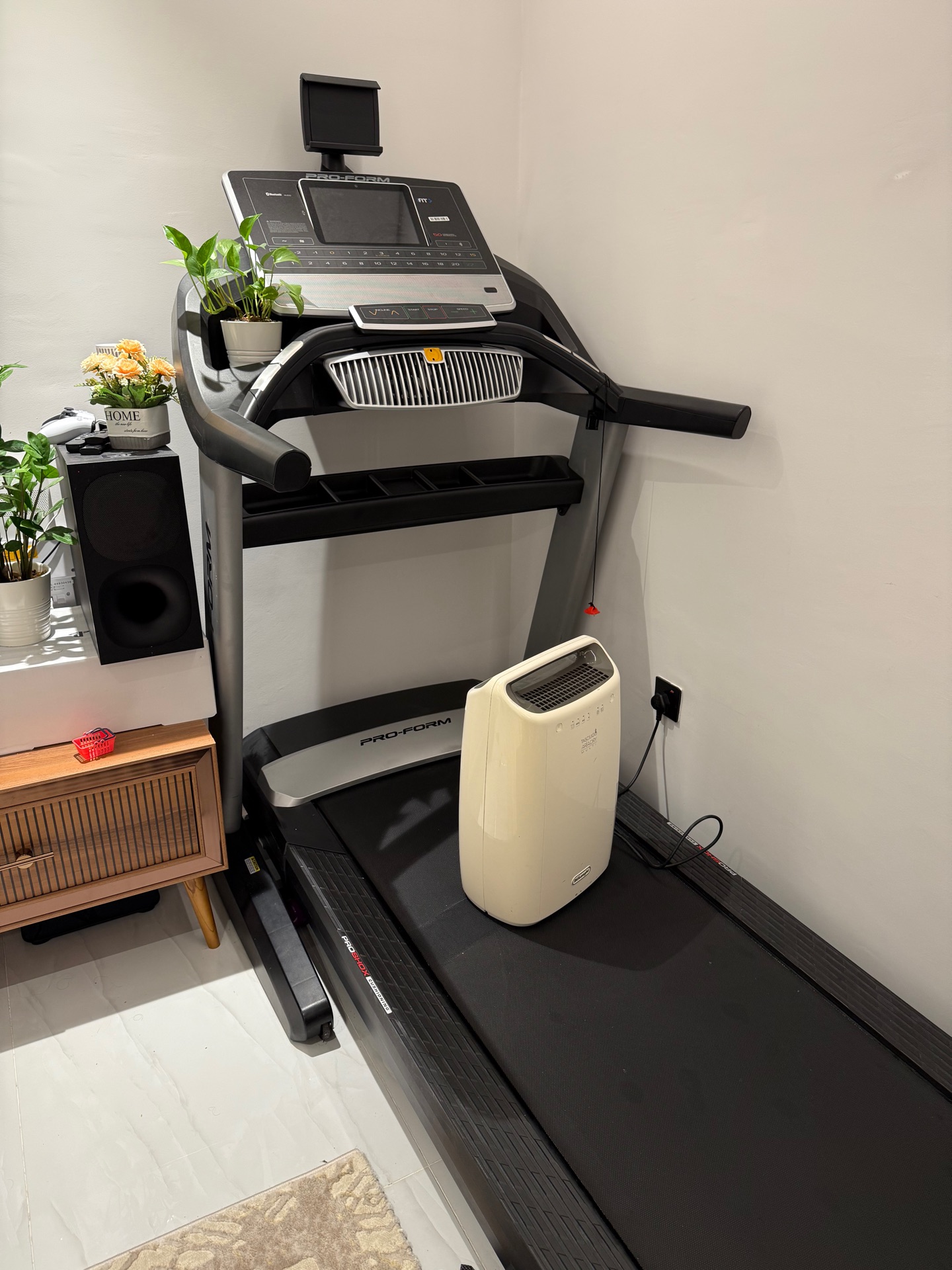 Treadmill - Image 8