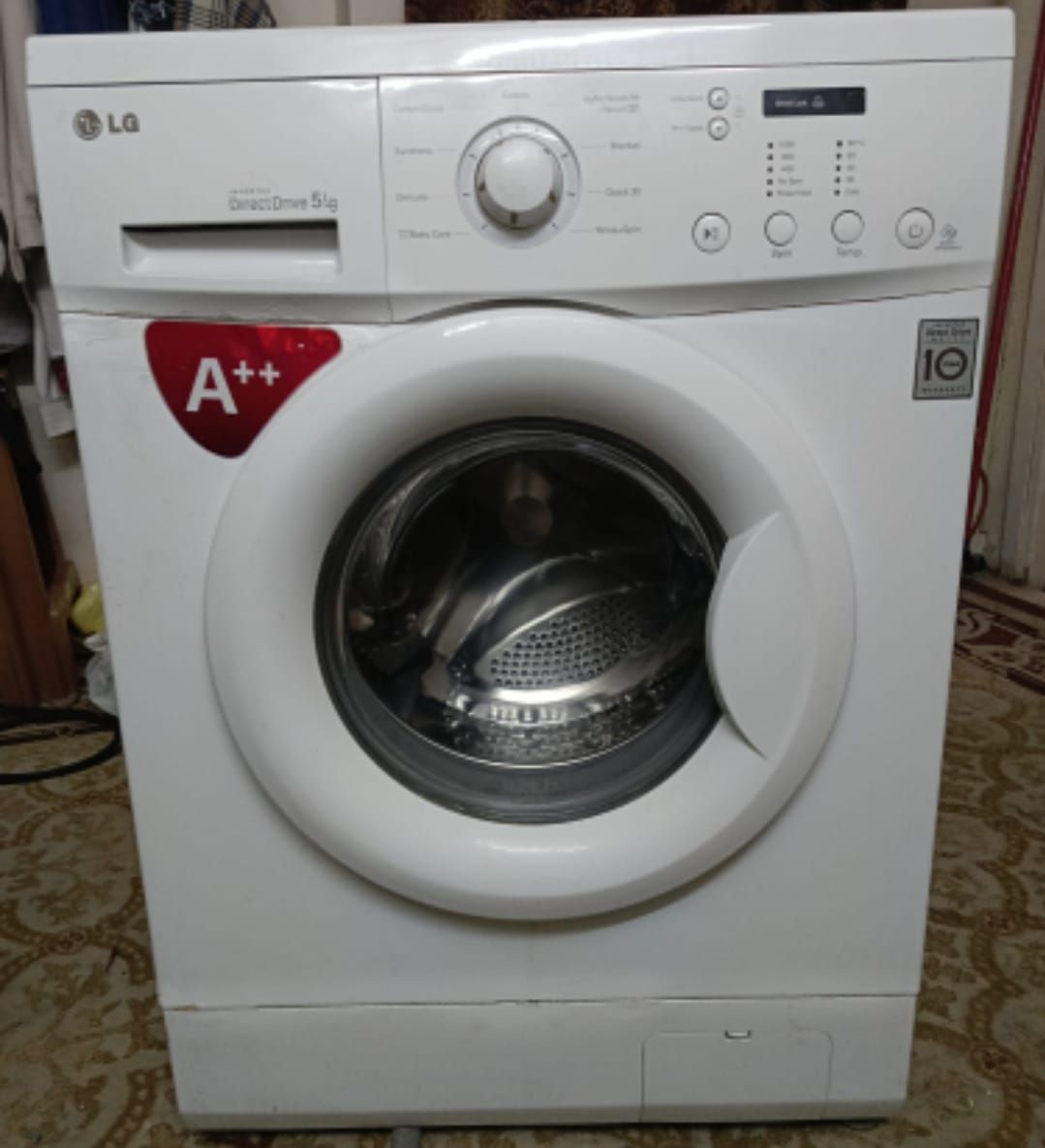 Lg 7kg washing machine good condition for sale - Image 4