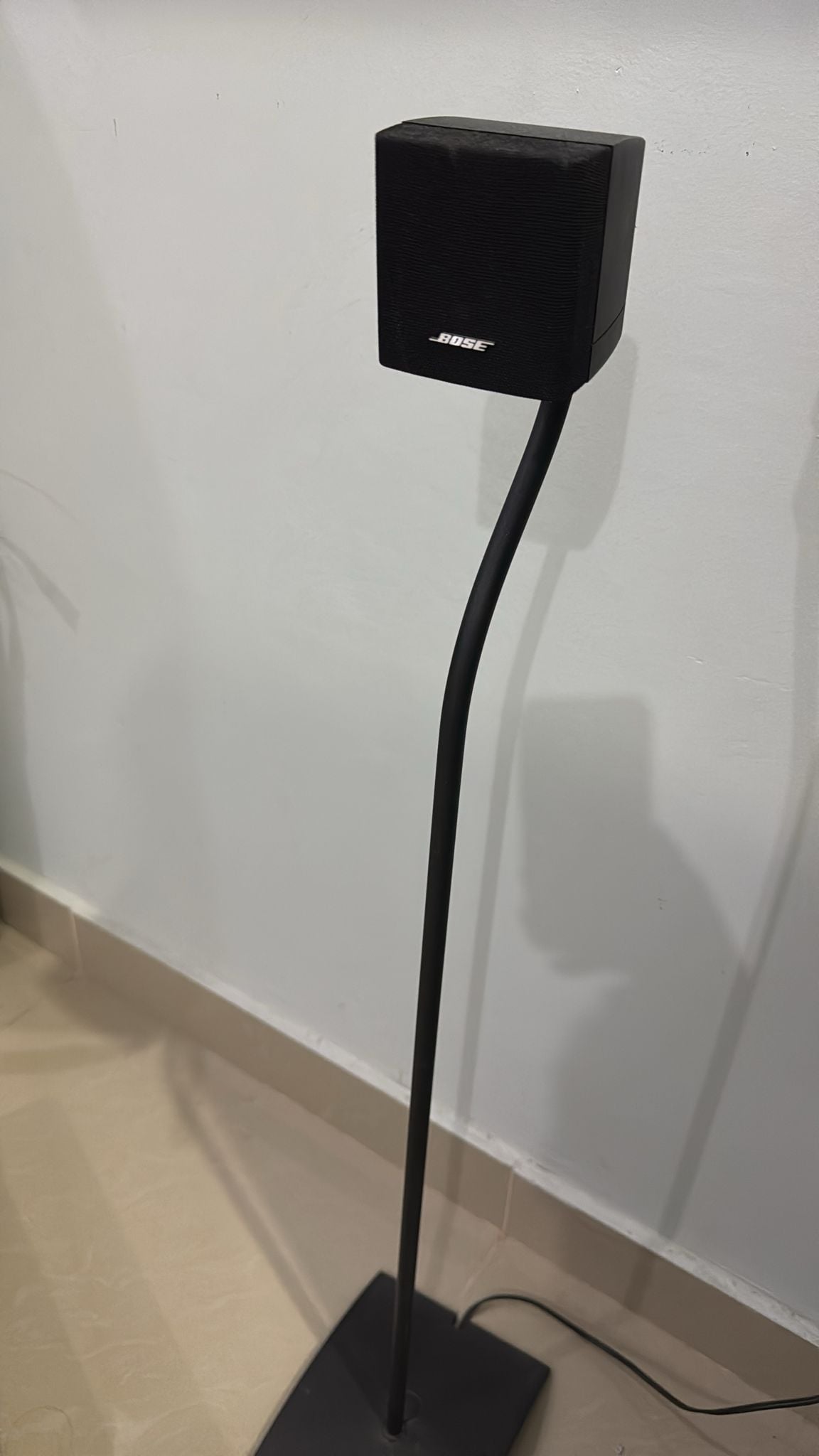BOSE SPEAKER SYSTEM with YAMAHA Amplifier - Image 4